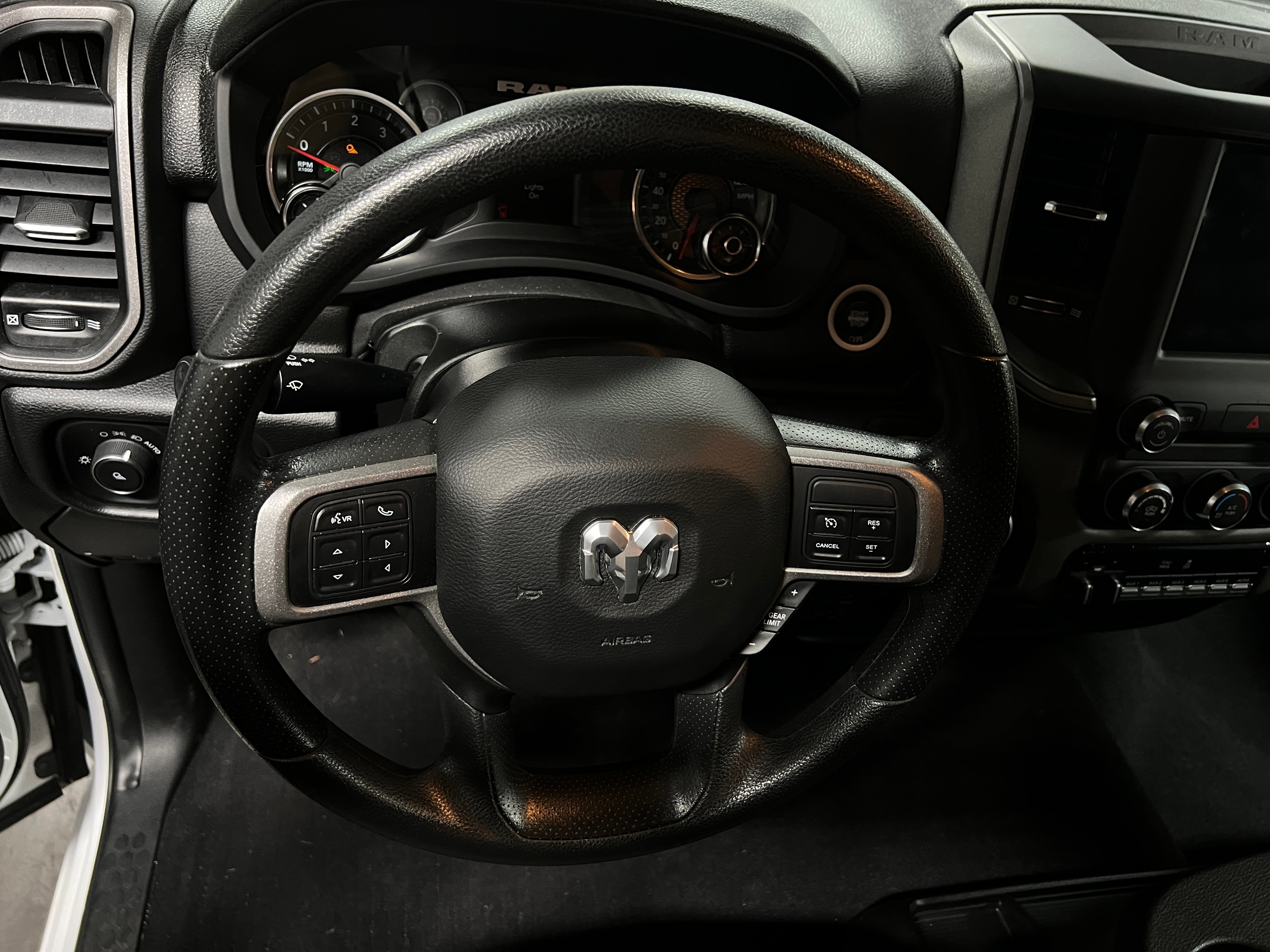 2020 RAM 2500 Tradesman 4