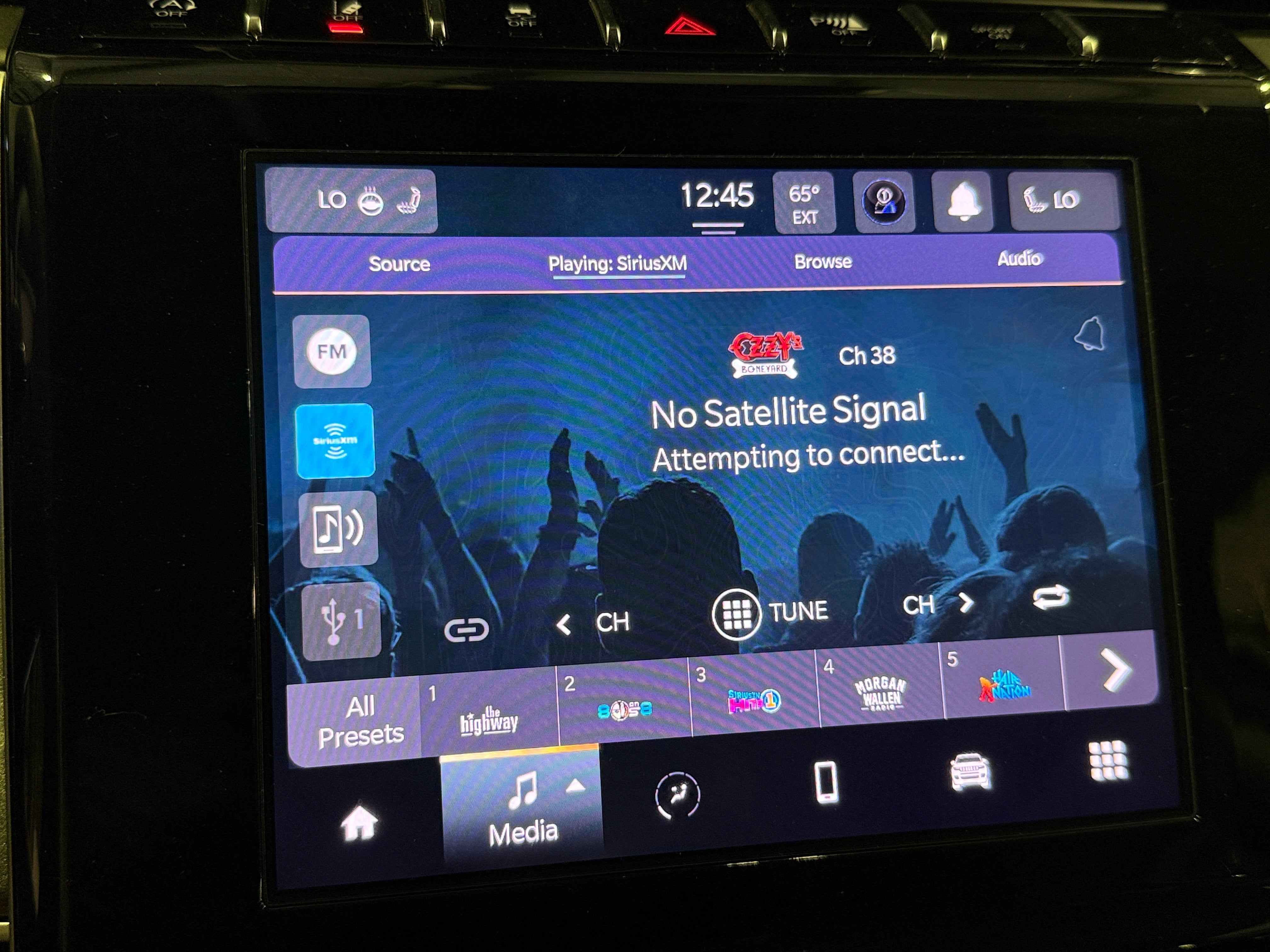 2023 Jeep Grand Cherokee L Laredo 4