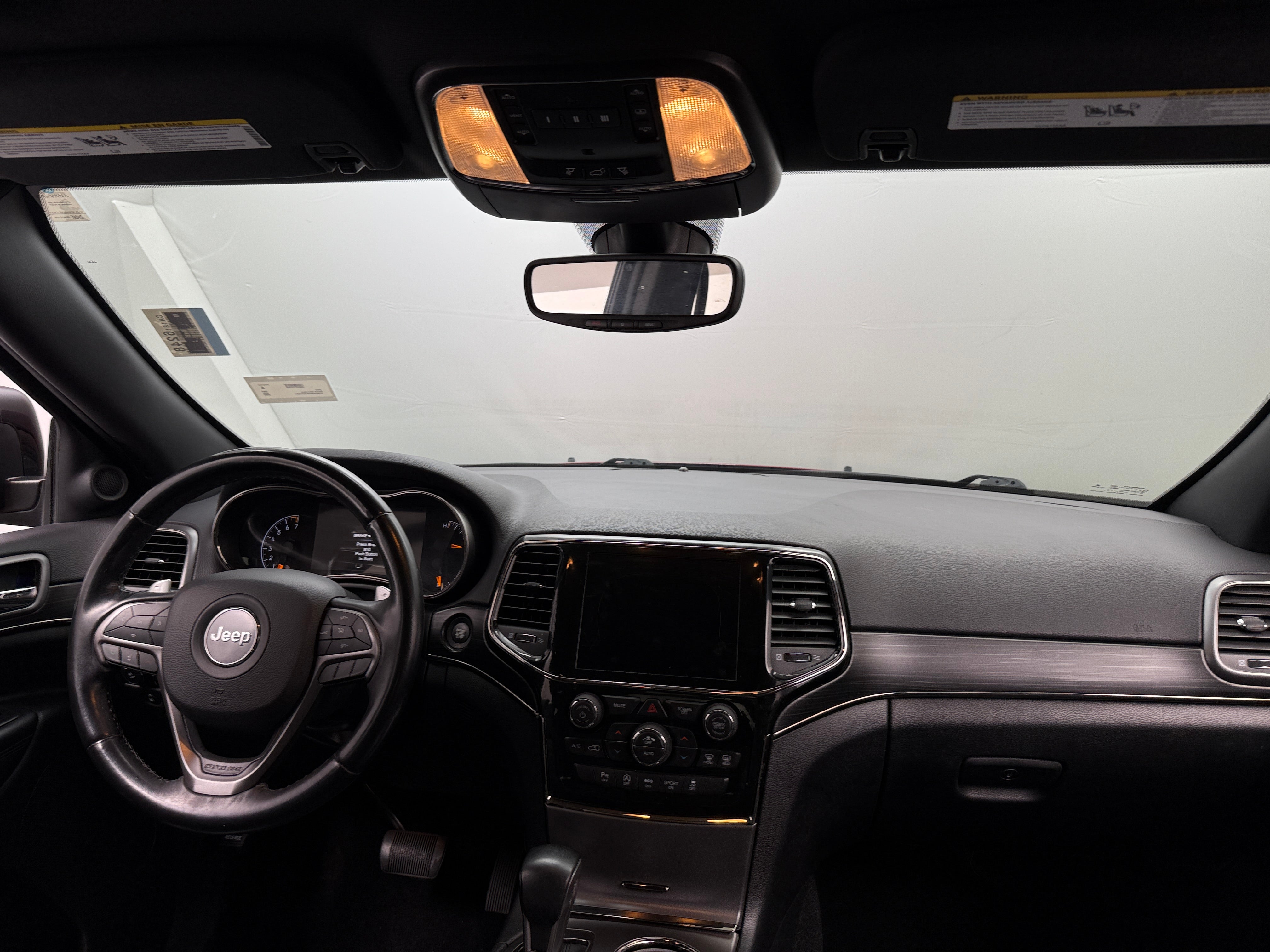 2020 Jeep Grand Cherokee Limited Edition 2