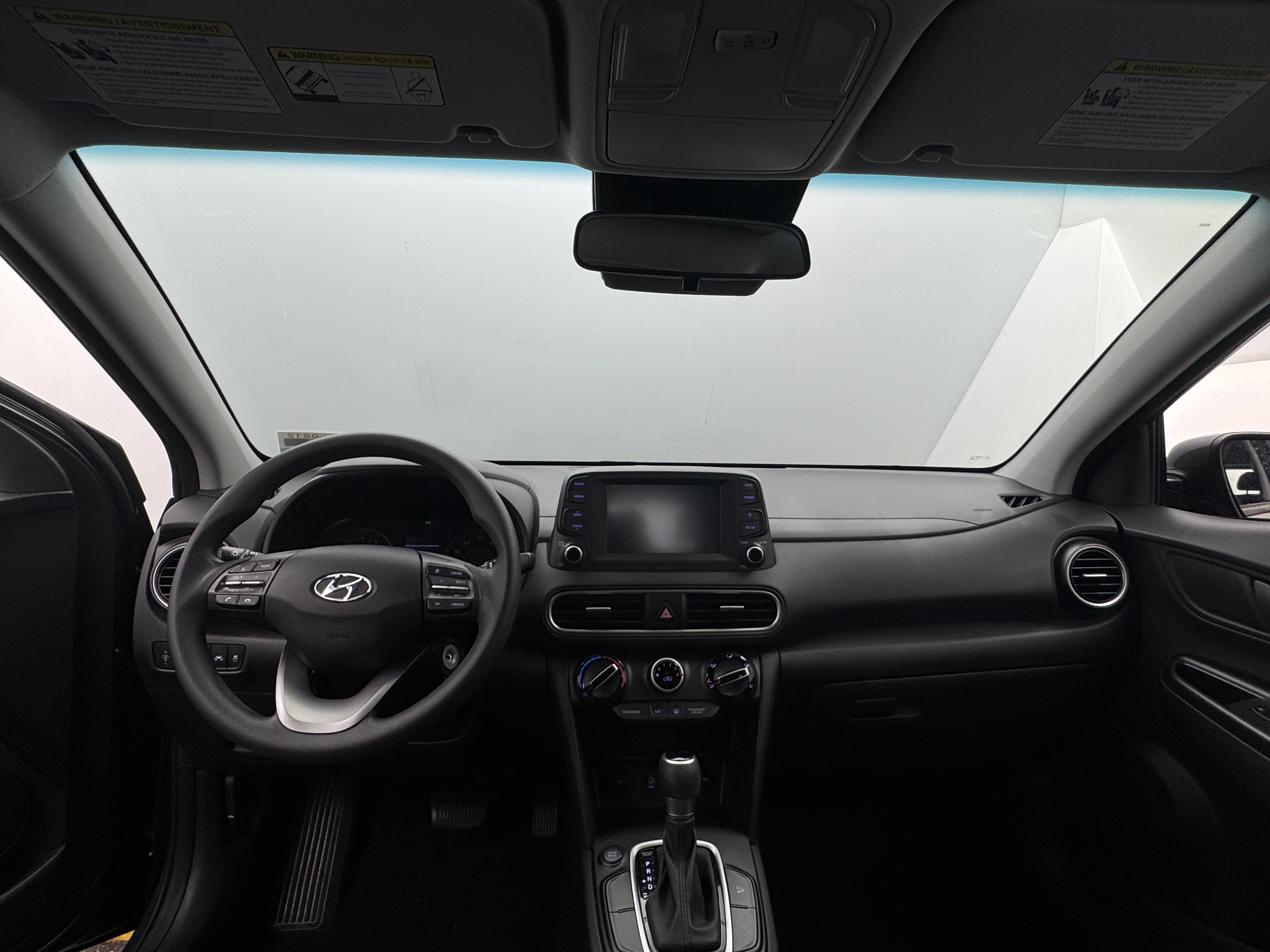 2020 Hyundai Kona SE 3