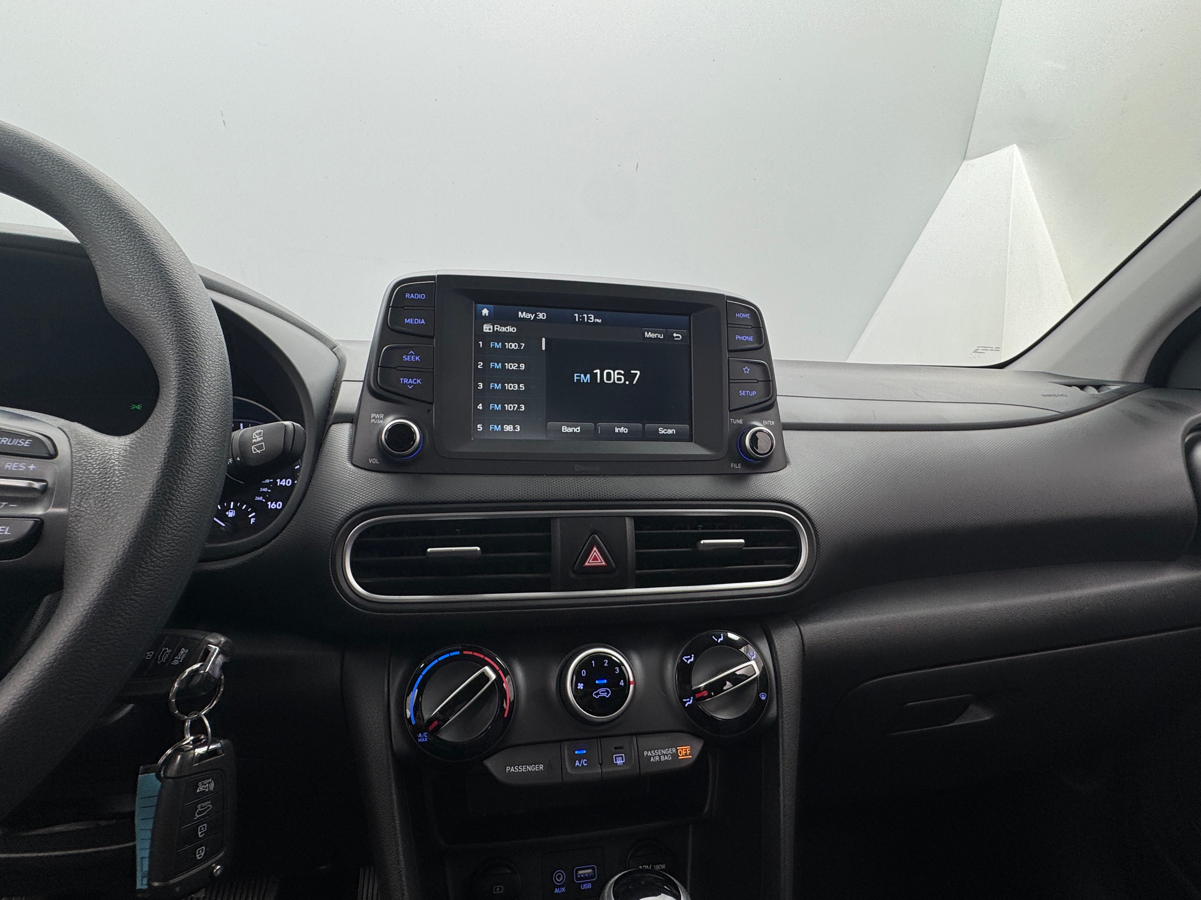 2020 Hyundai Kona SE 4