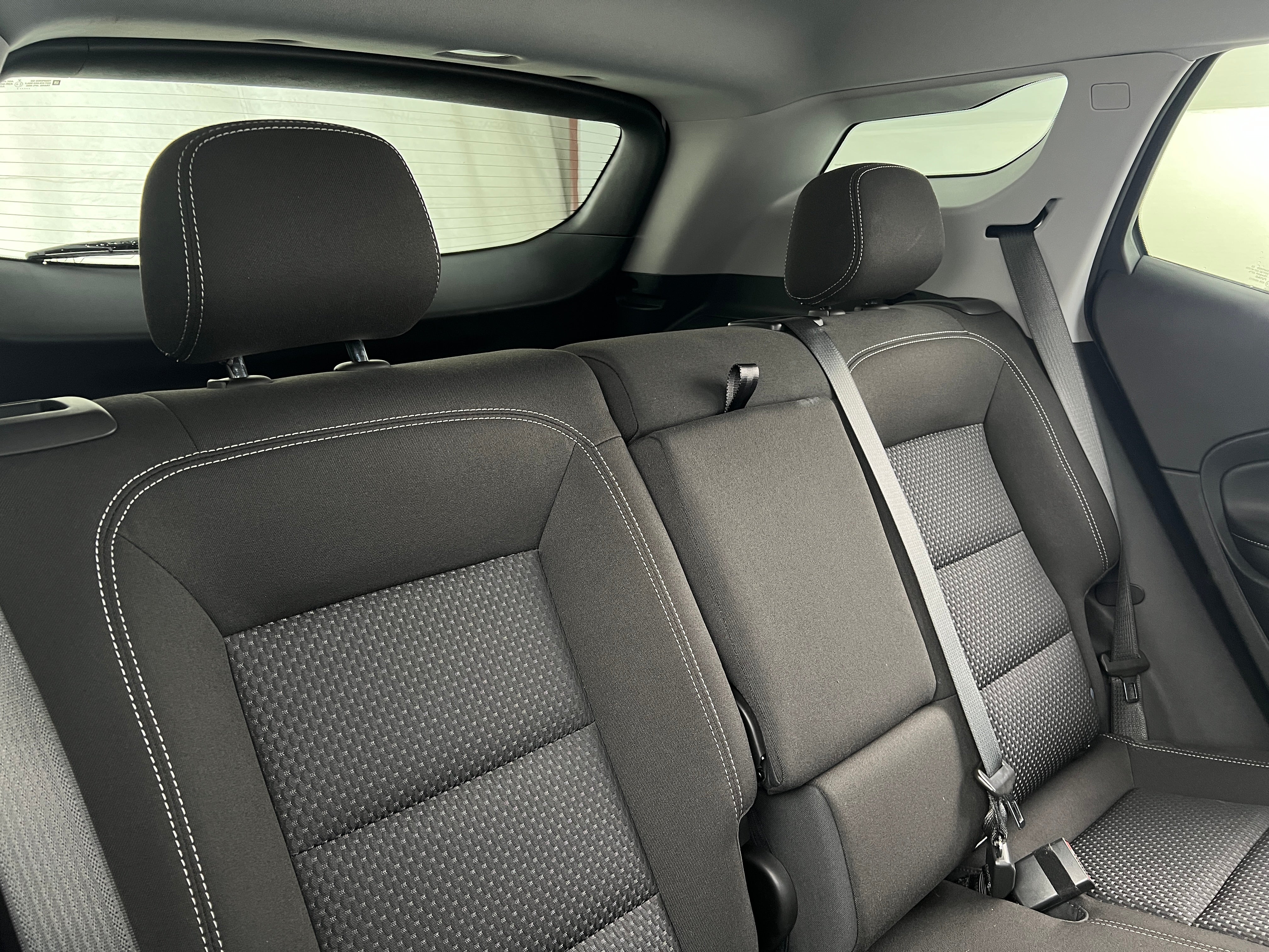 2023 GMC Terrain SLE 6