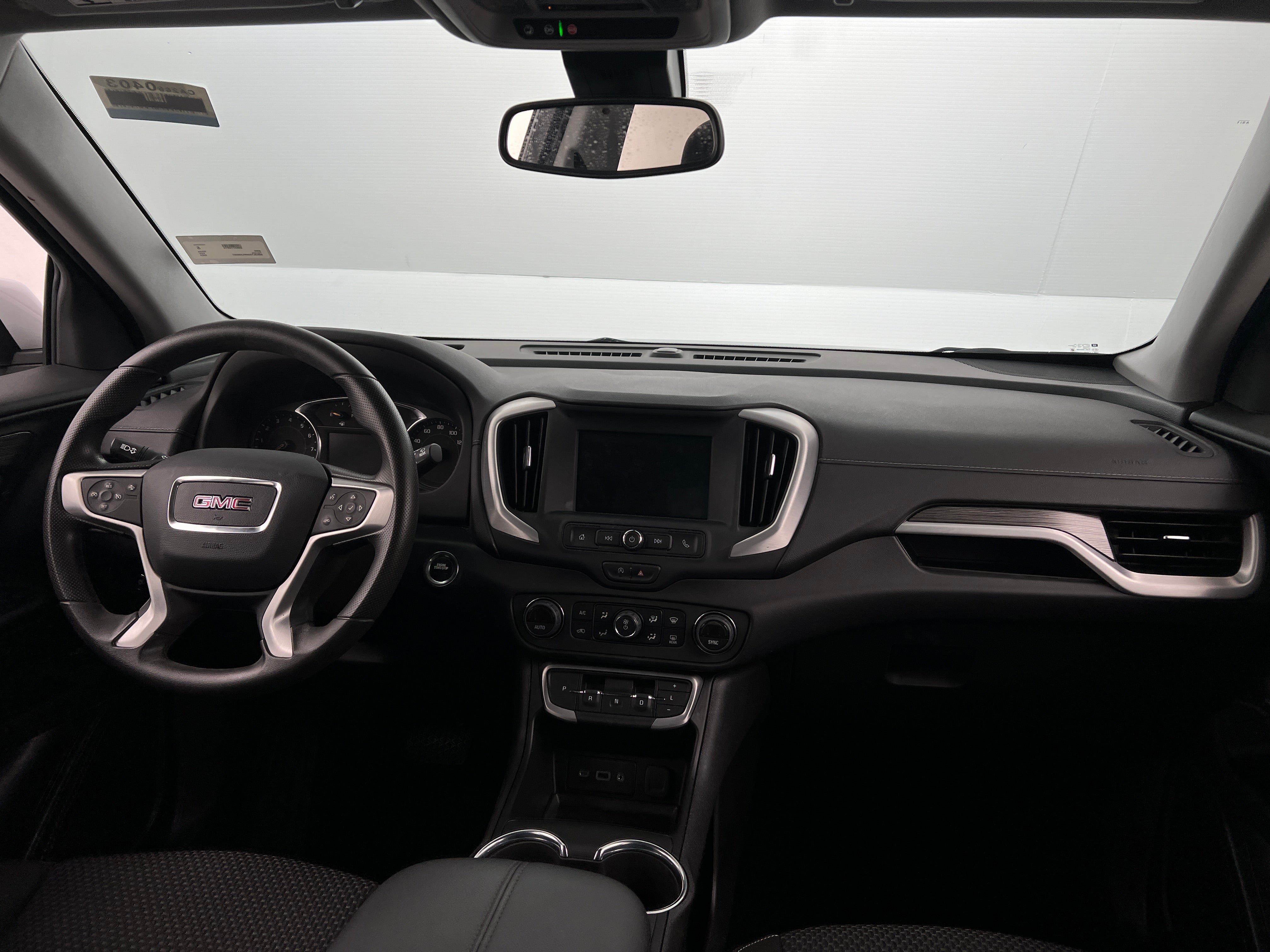 2023 GMC Terrain SLE 3