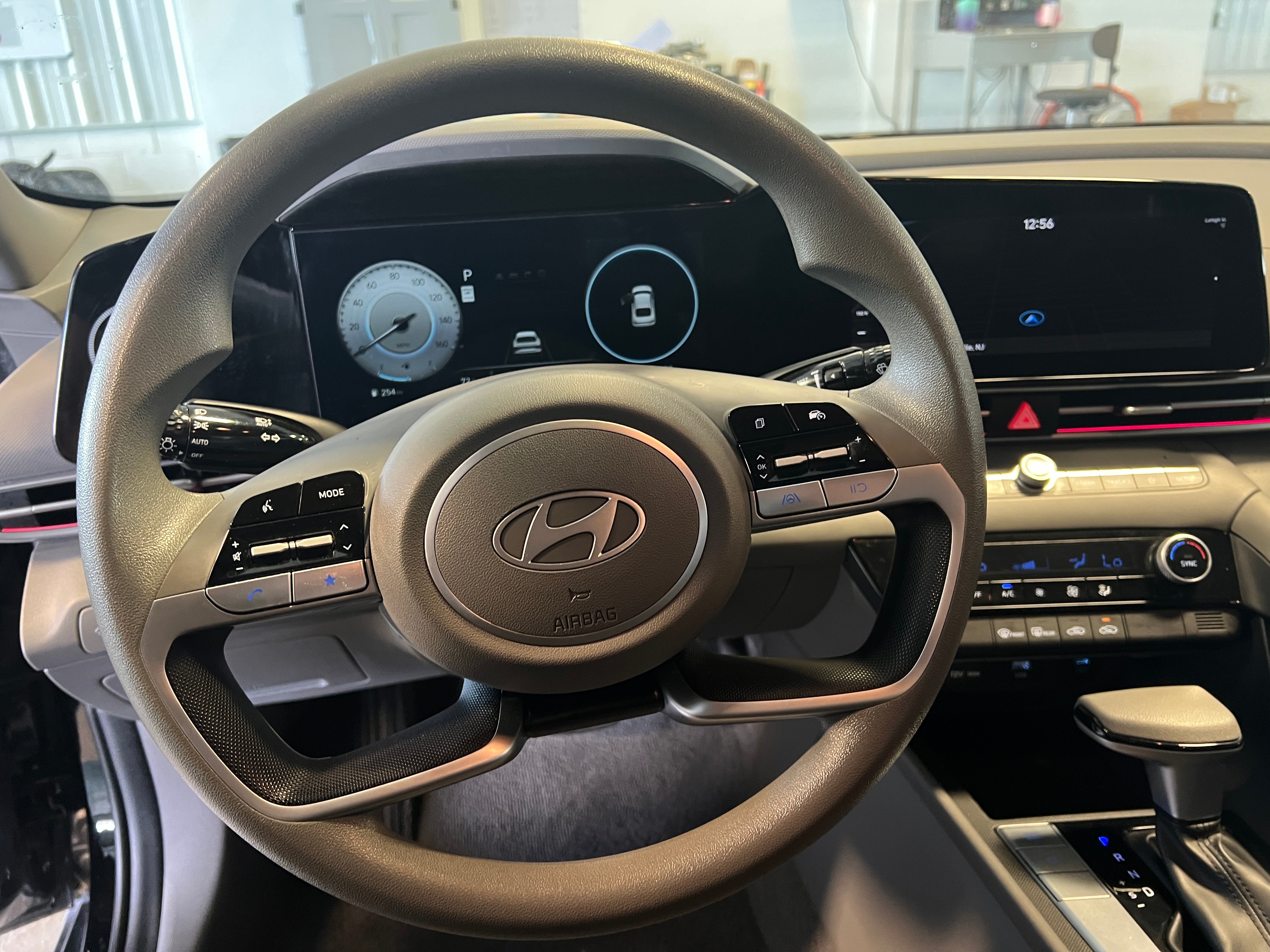 2024 Hyundai Elantra SEL 5