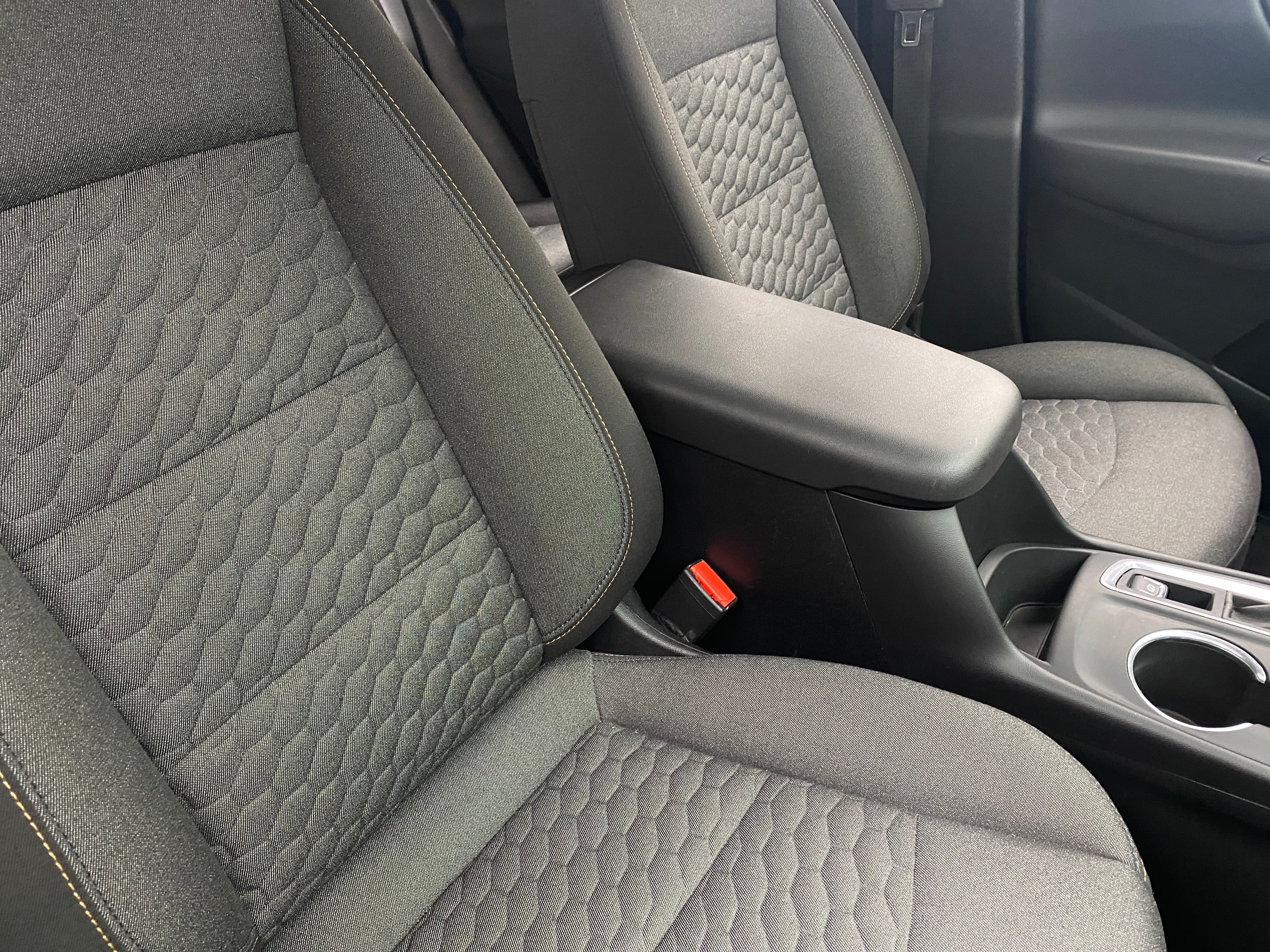 2020 Chevrolet Equinox LT 2