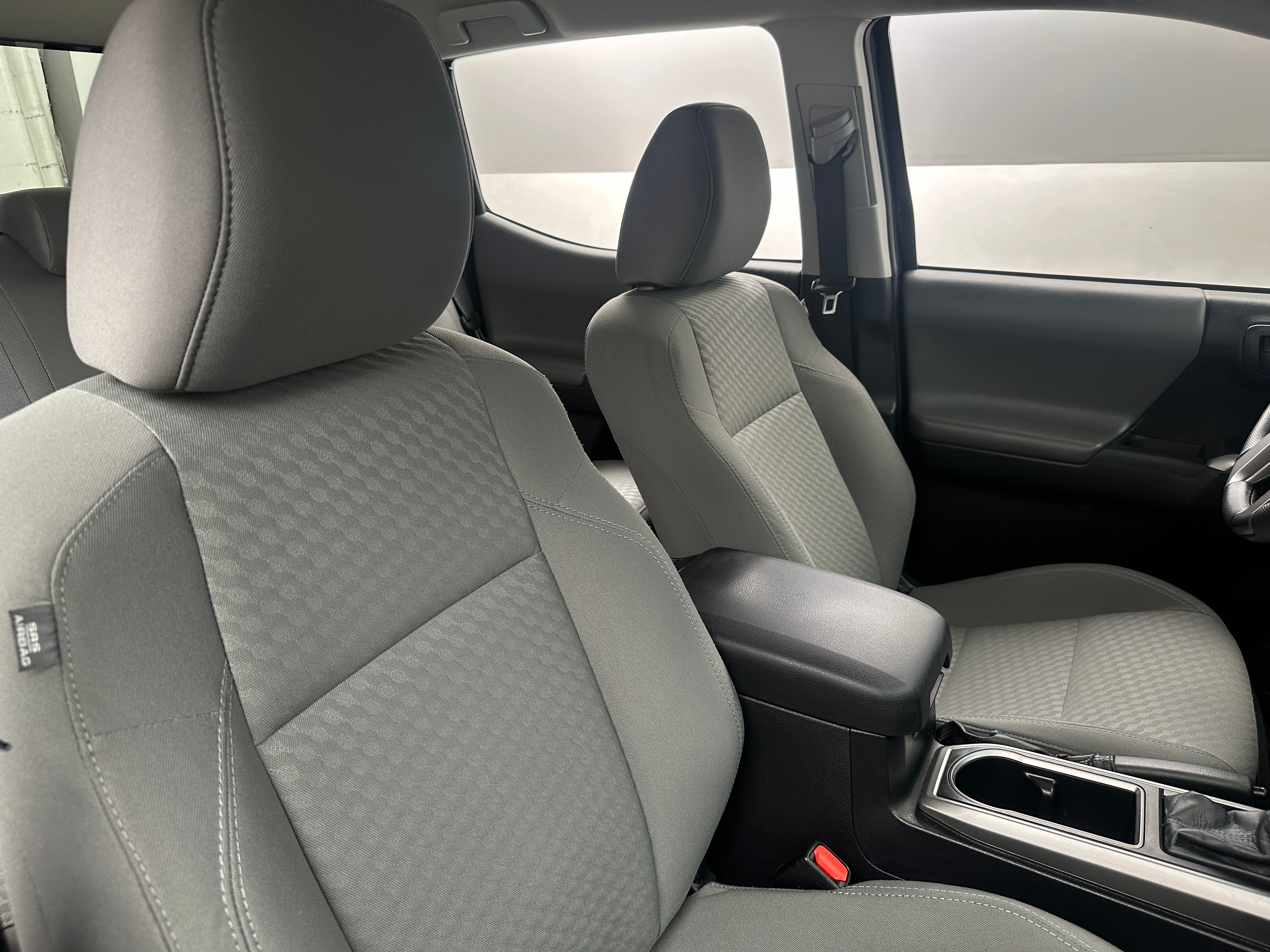 2022 Toyota Tacoma SR5 2