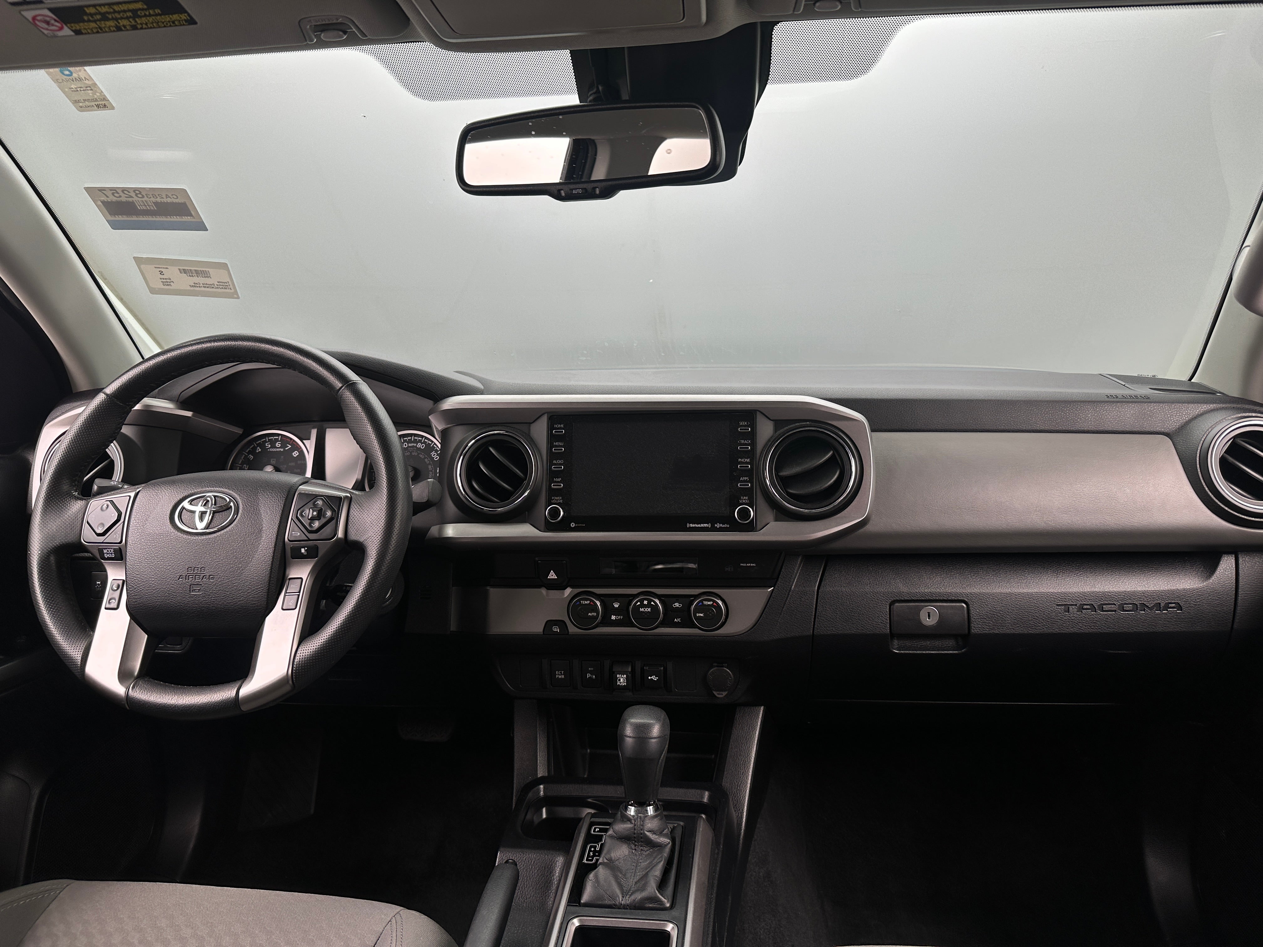 2022 Toyota Tacoma SR5 3