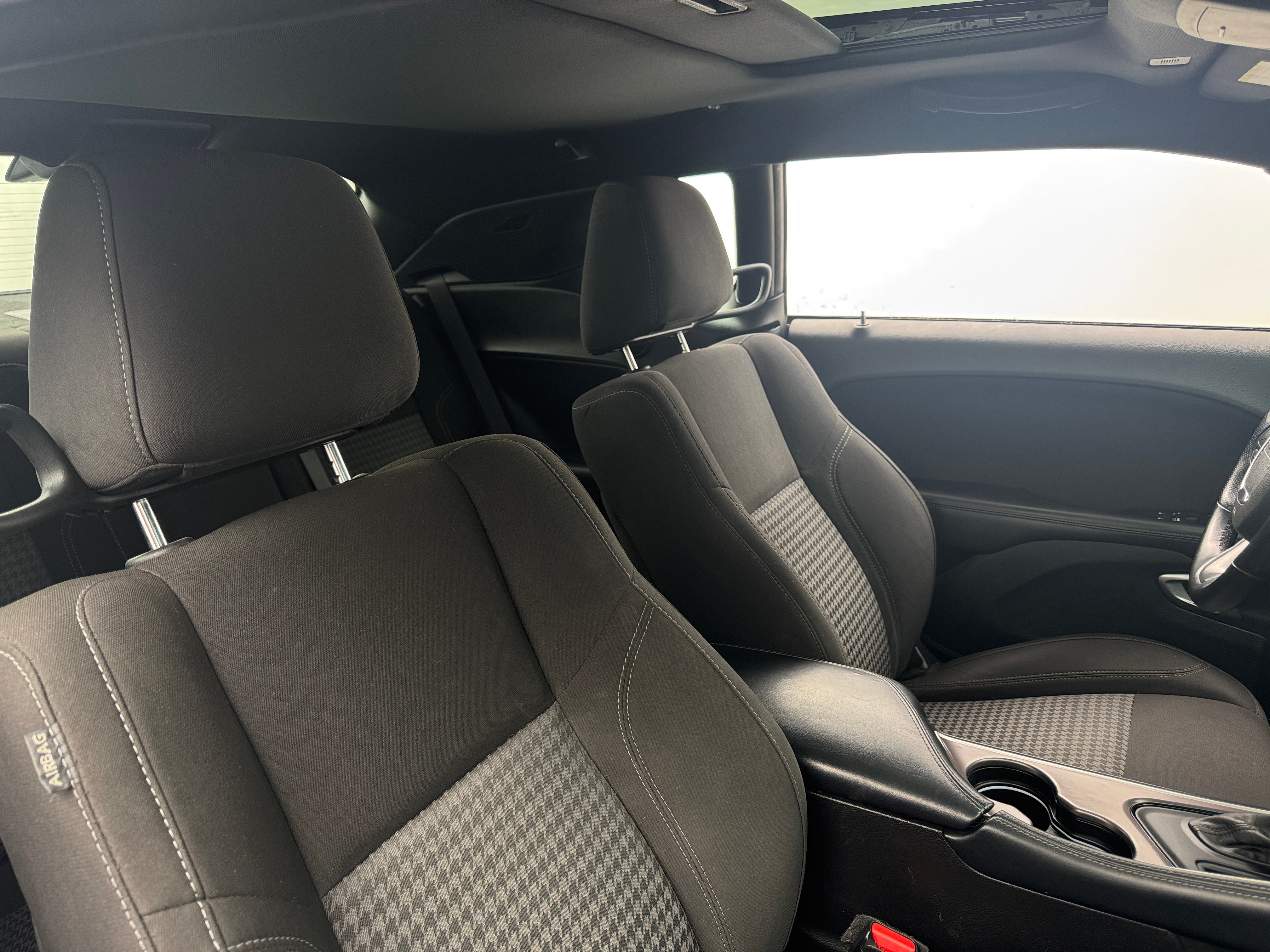 2021 Dodge Challenger SXT 2