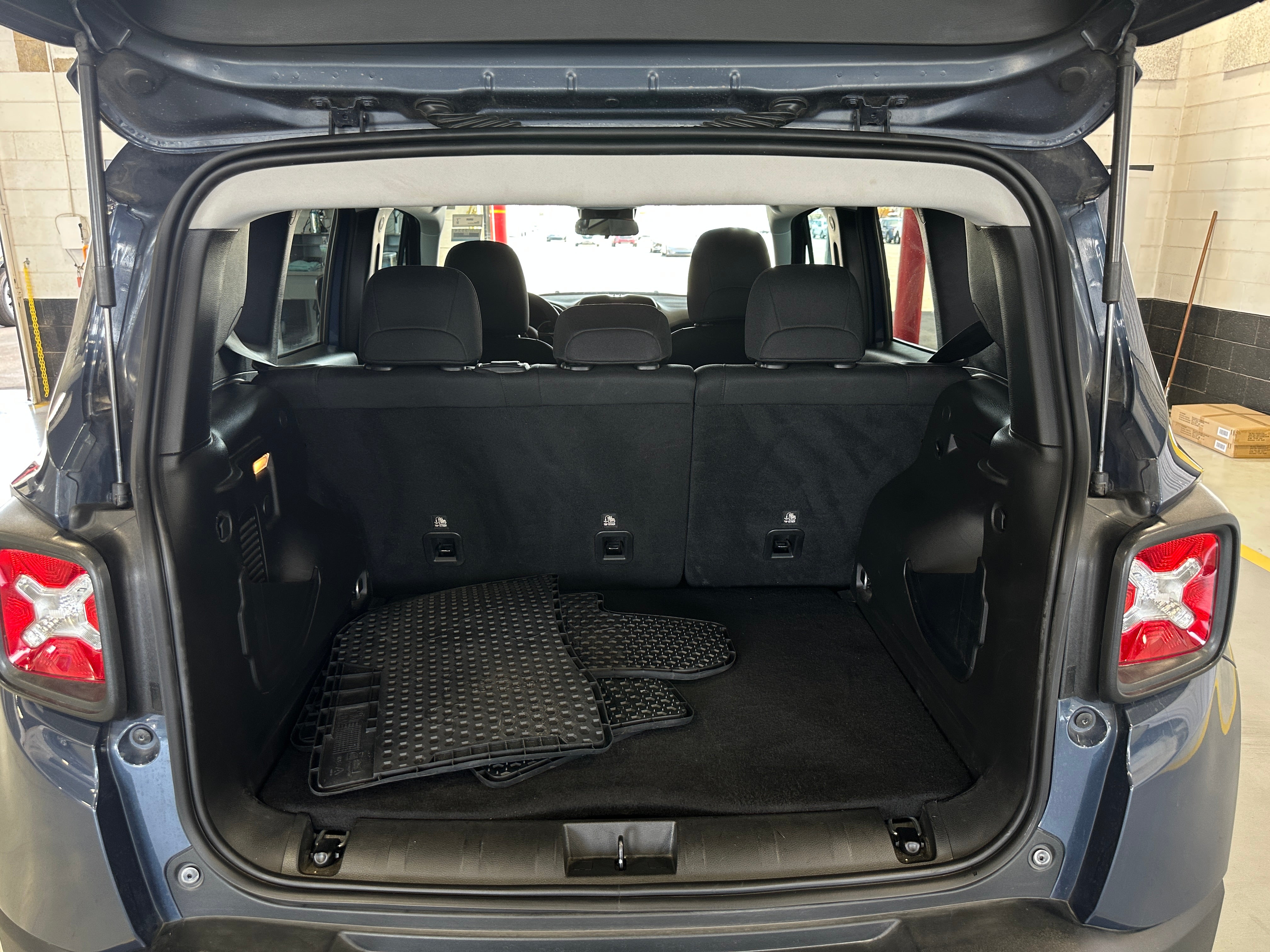 2022 Jeep Renegade Latitude 7