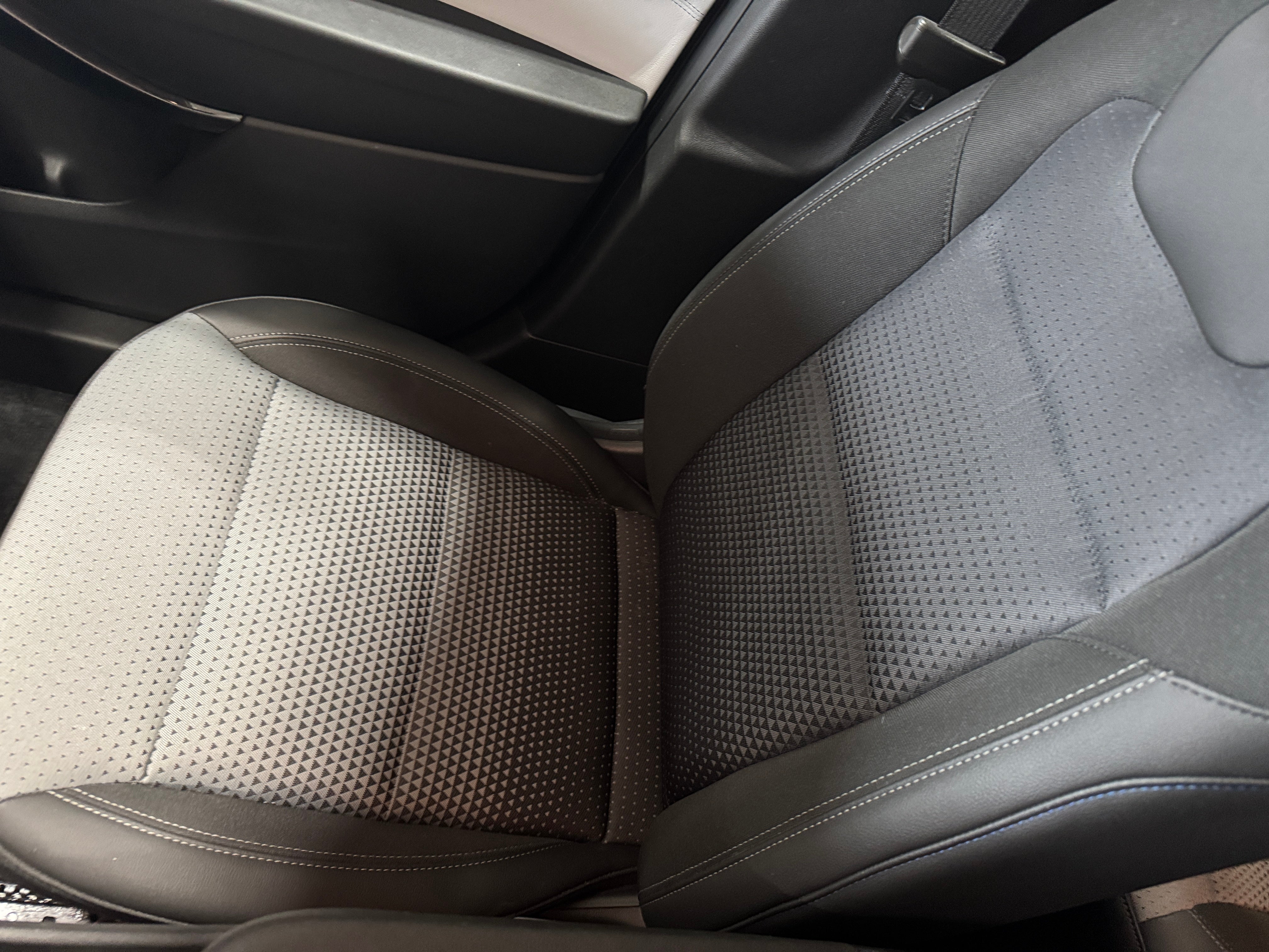 2024 Chevrolet Trax LT 2