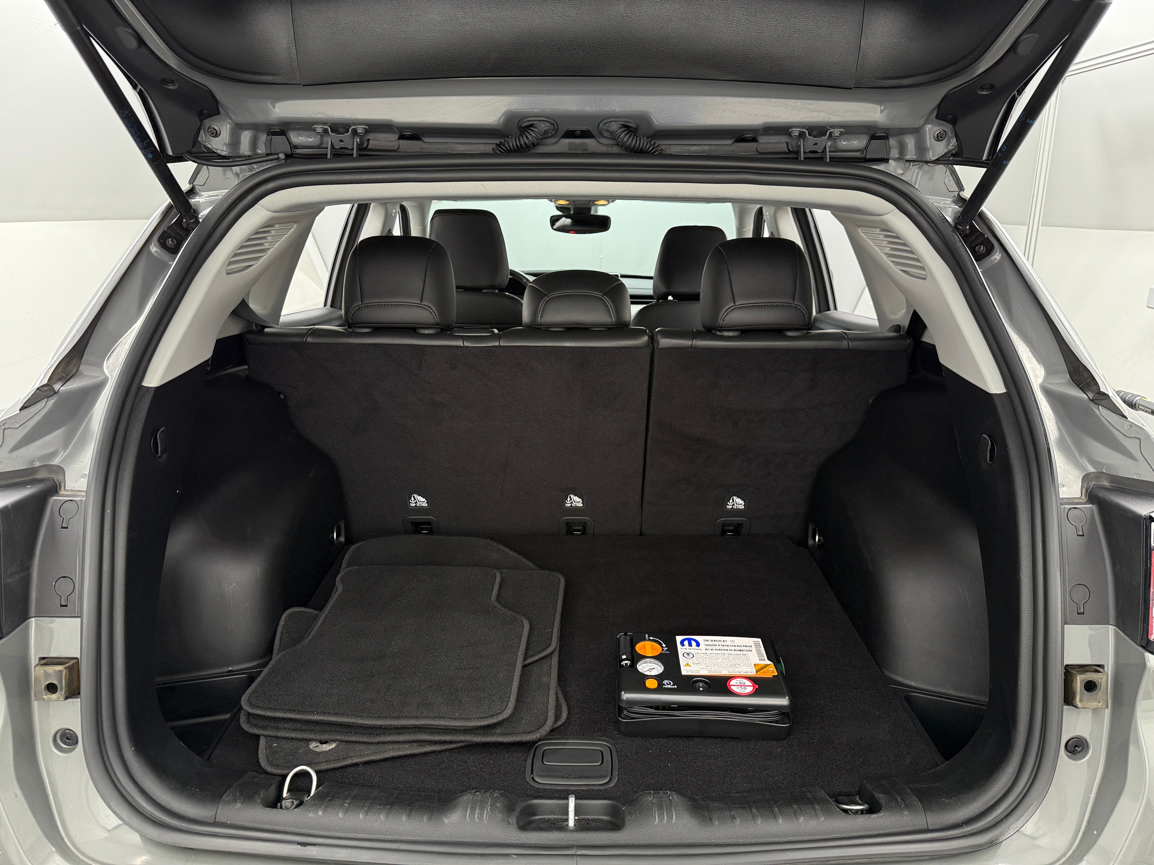 2022 Jeep Compass Limited 6