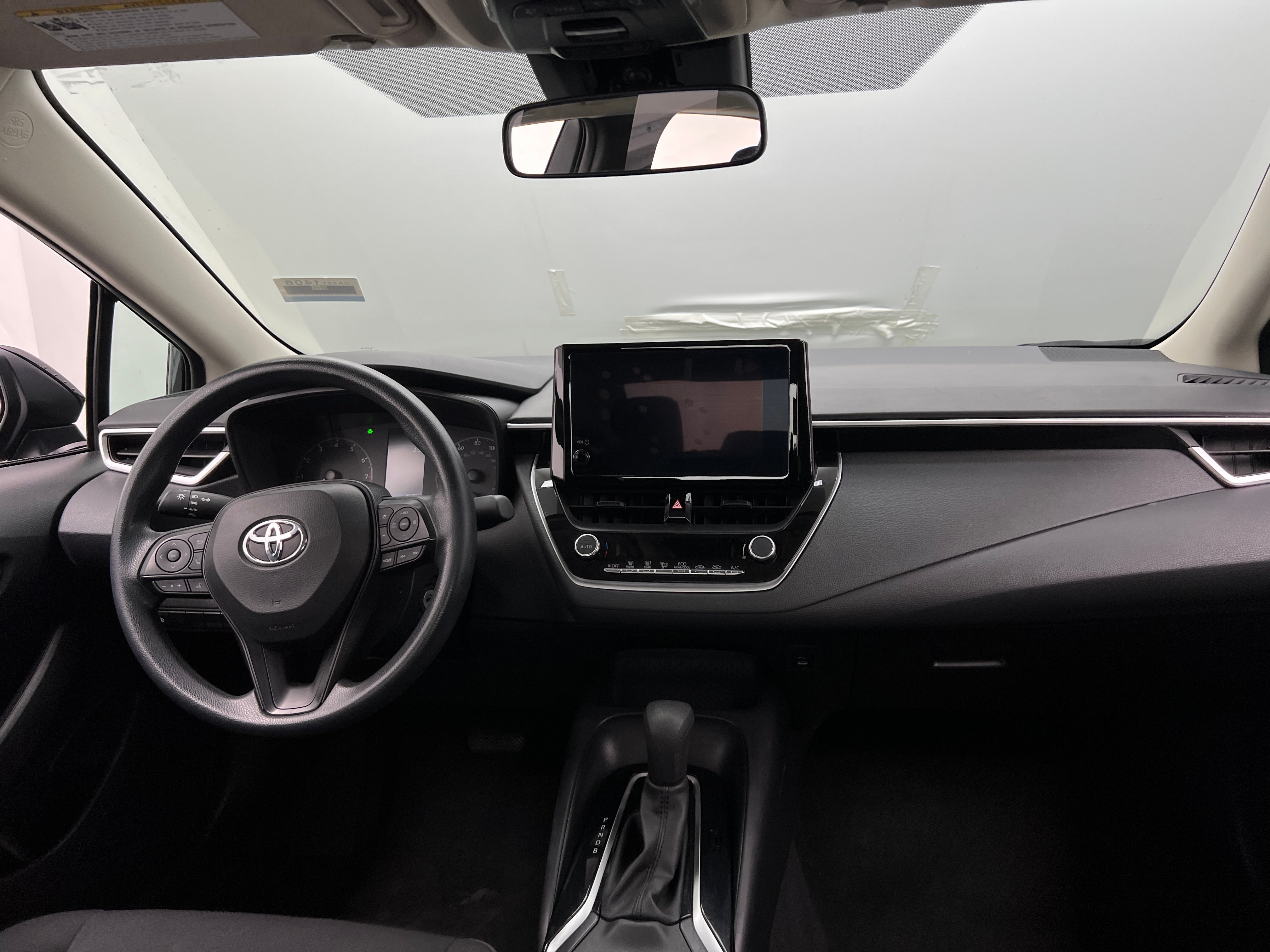 2024 Toyota Corolla LE 3
