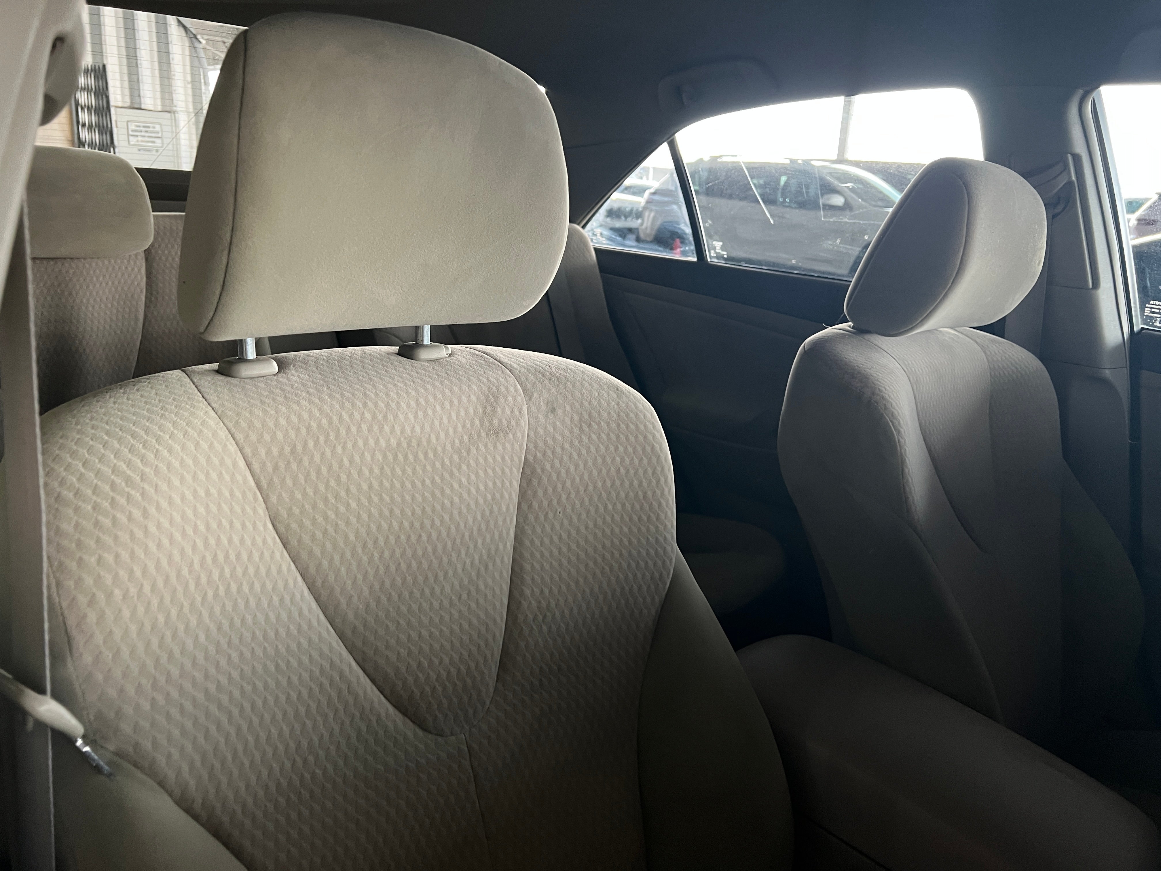 2010 Toyota Camry LE 2