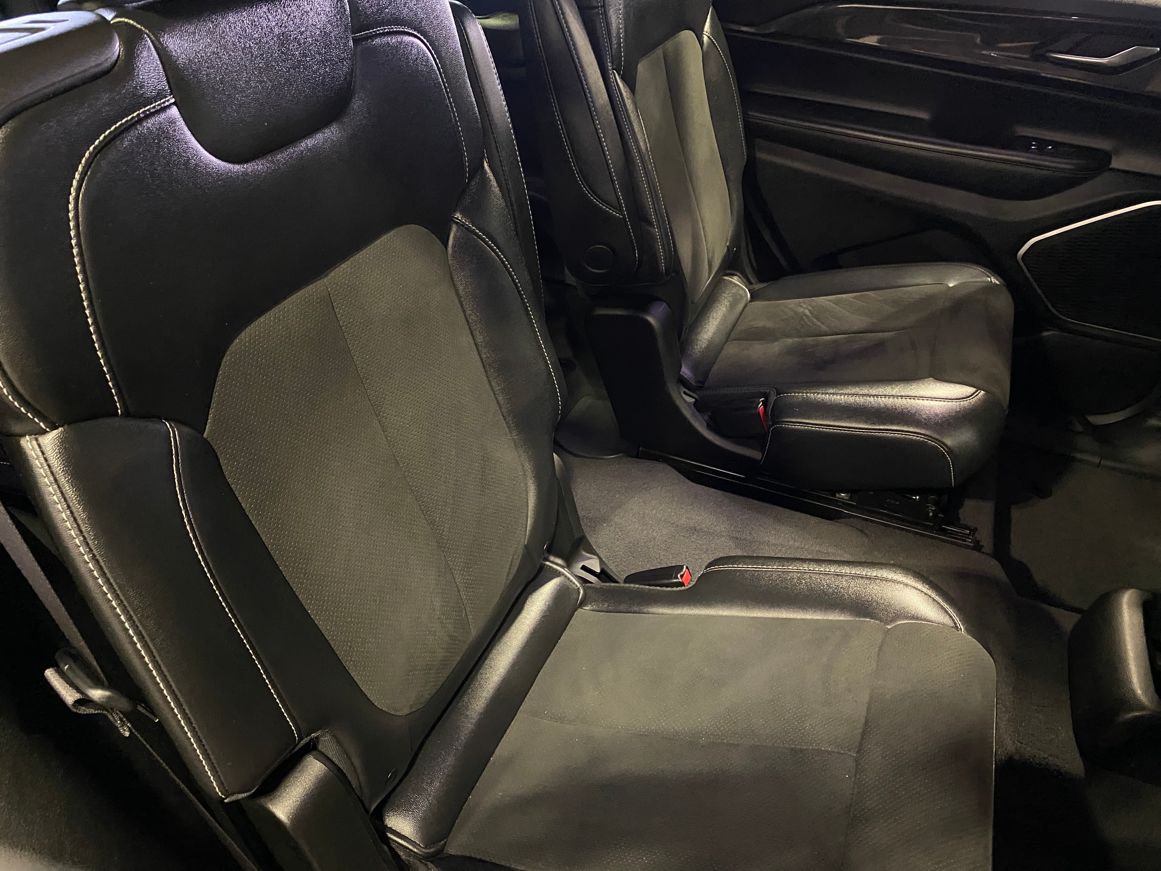 2022 Jeep Grand Cherokee L Altitude 5