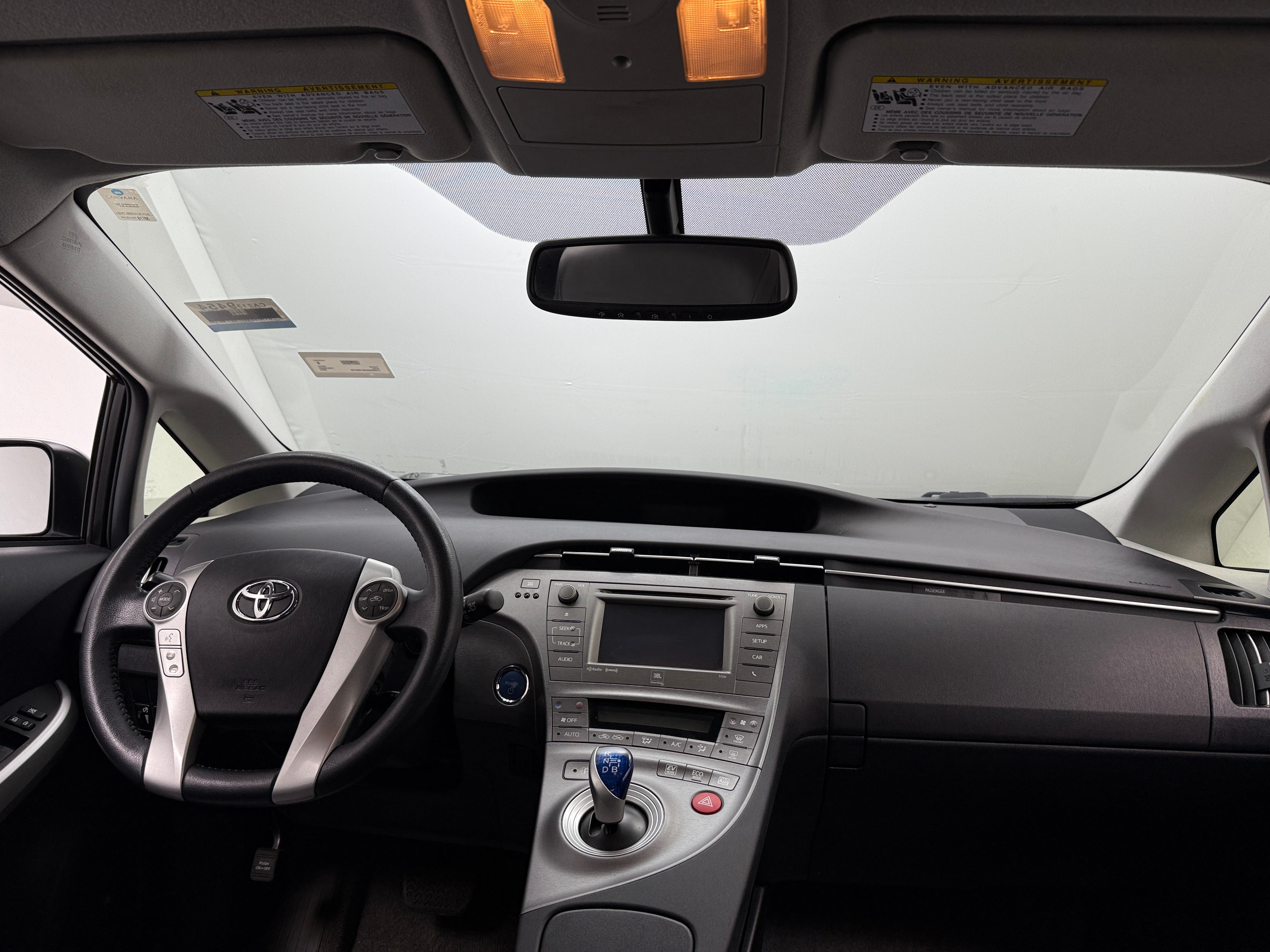 2014 Toyota Prius Four 3