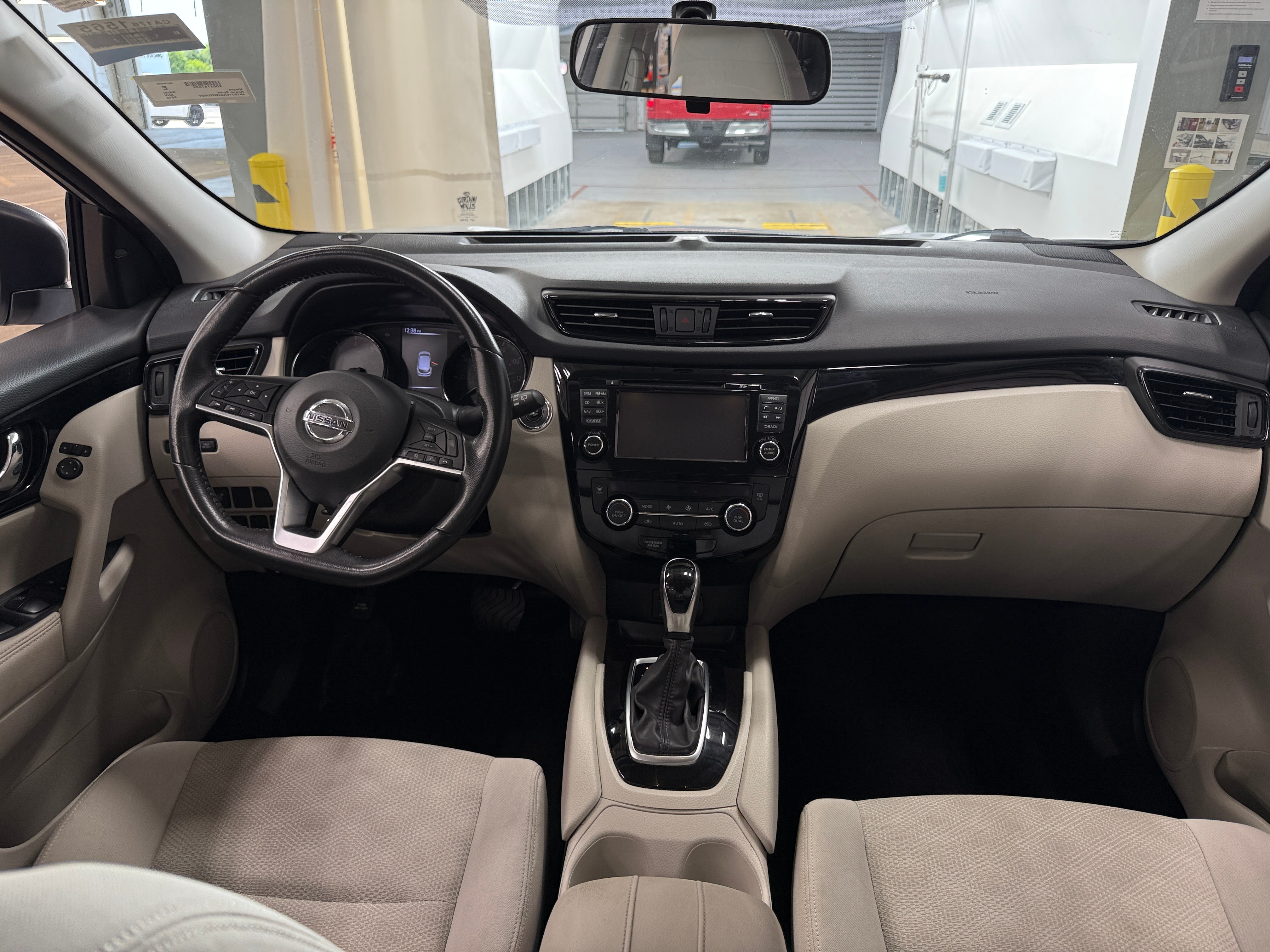 2018 Nissan Rogue Sport SV 3