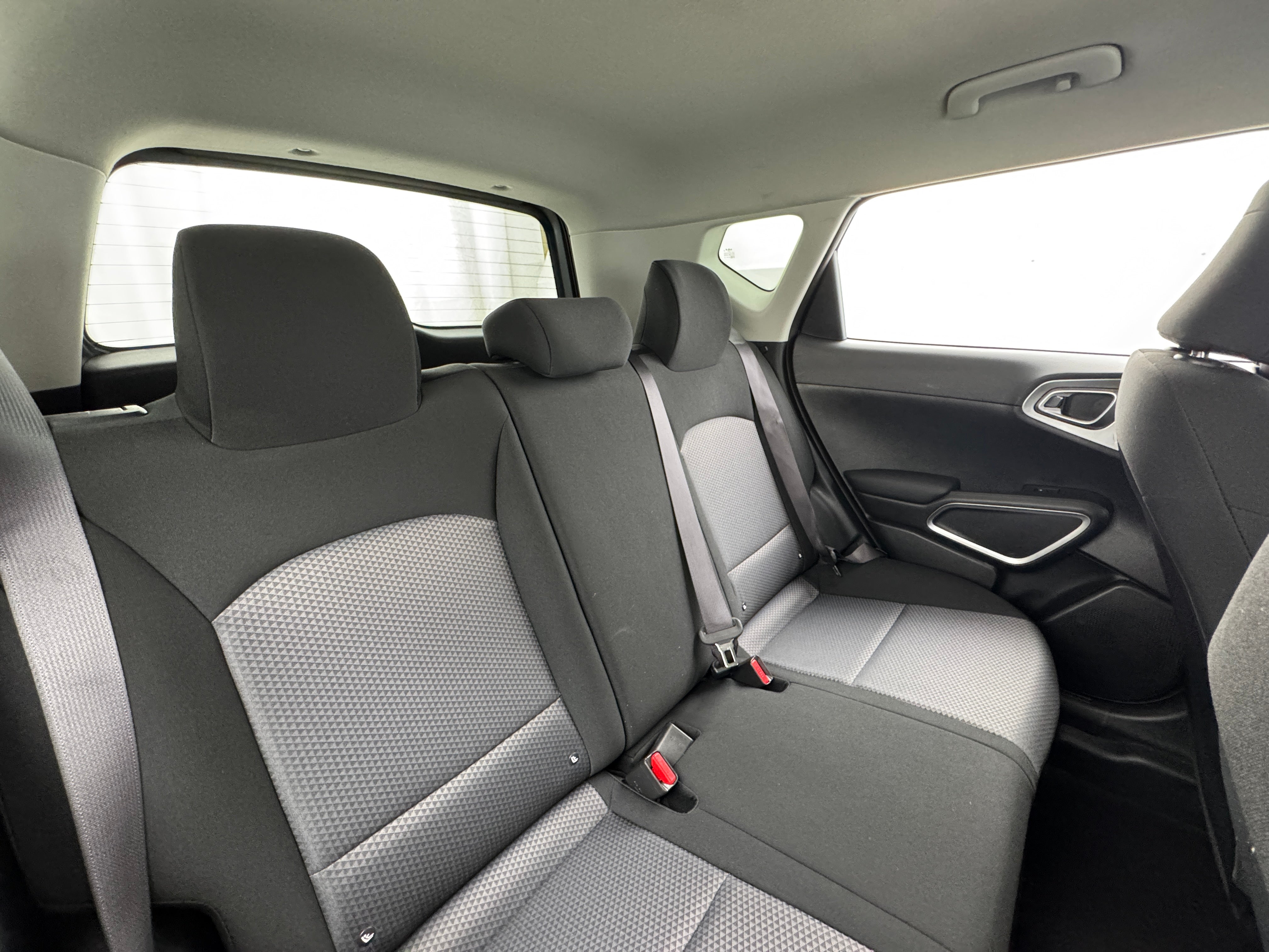 2023 Kia Soul S 6