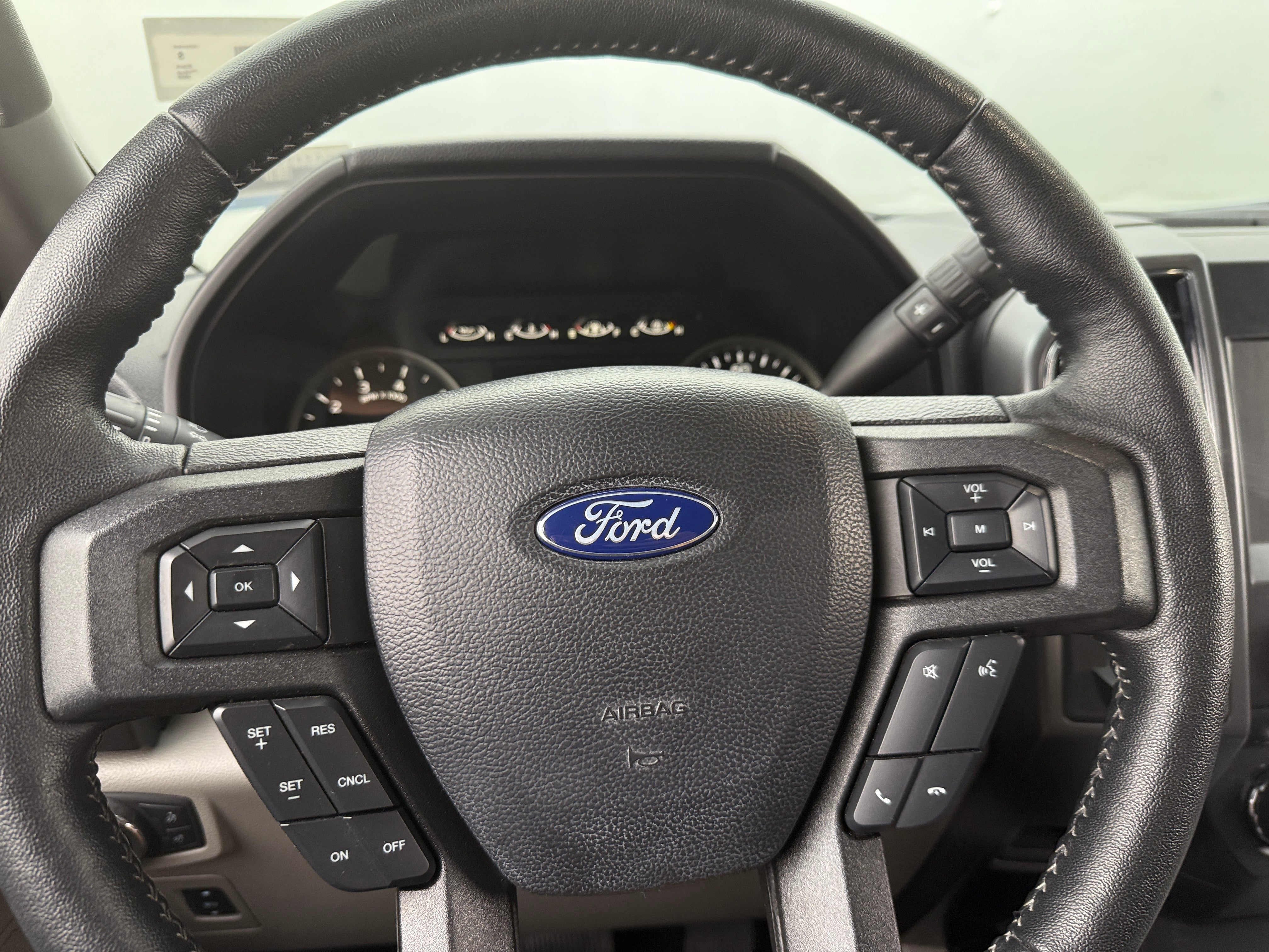 2020 Ford Econoline E-150 5