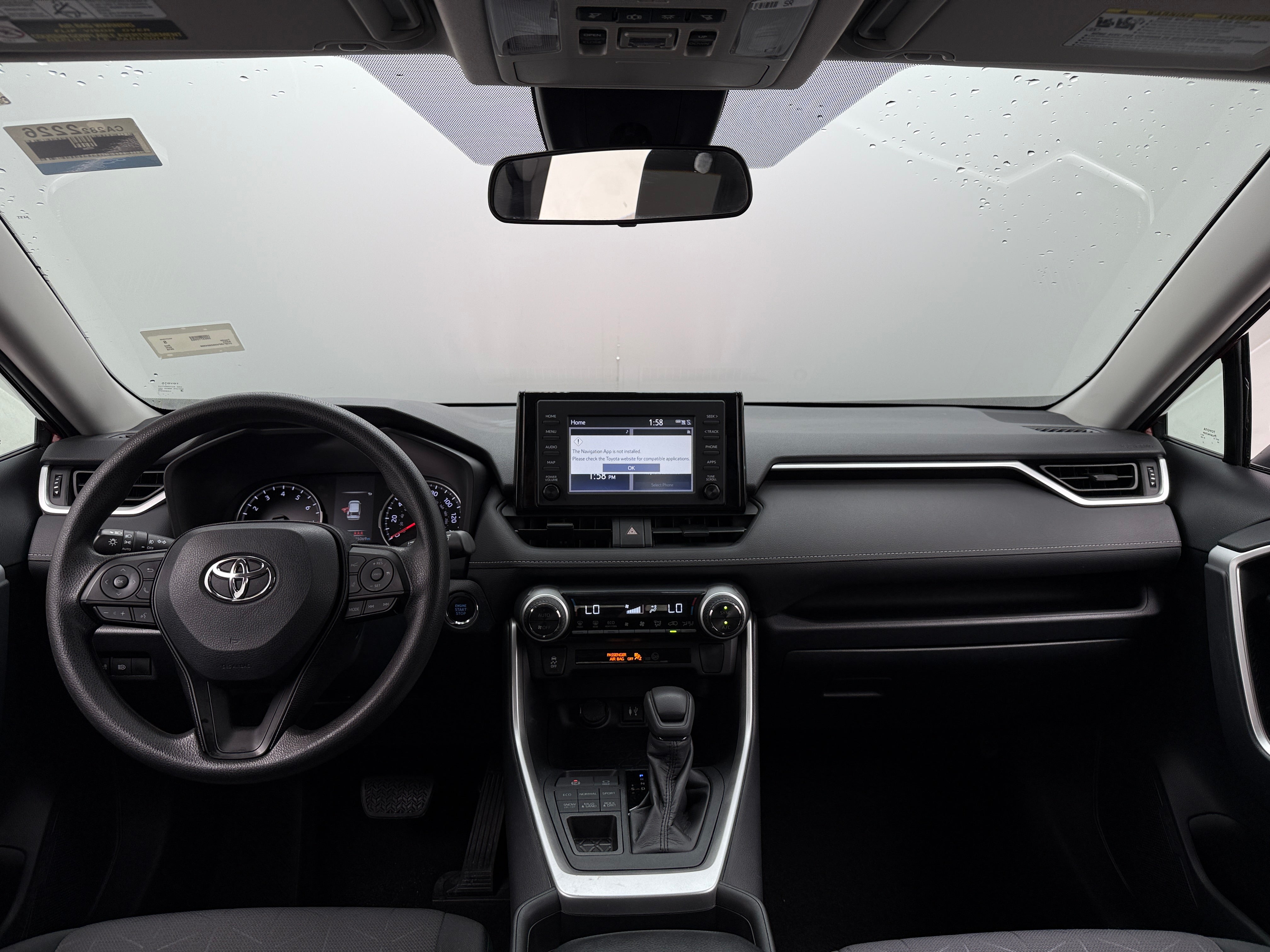 2019 Toyota RAV4 XLE 3