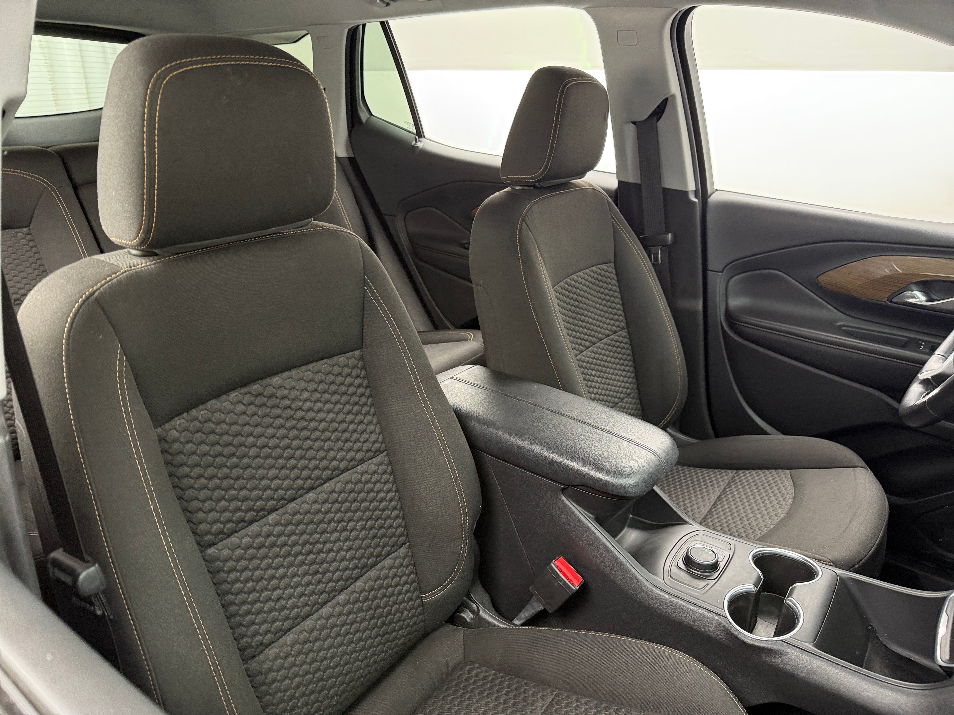 2020 GMC Terrain SLE 2