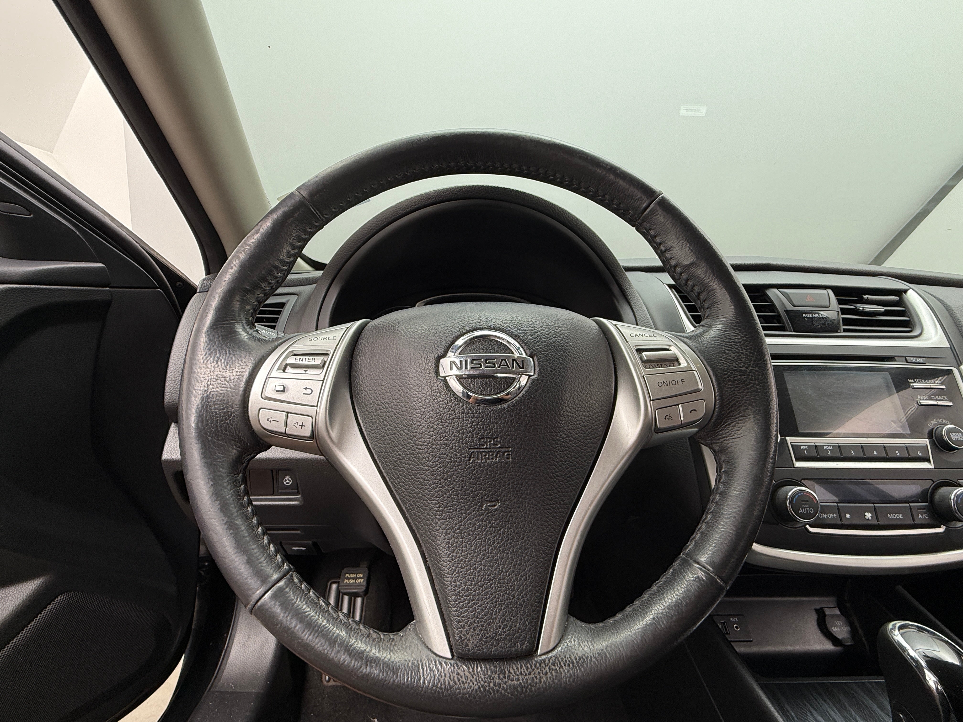 2016 Nissan Altima SL 4