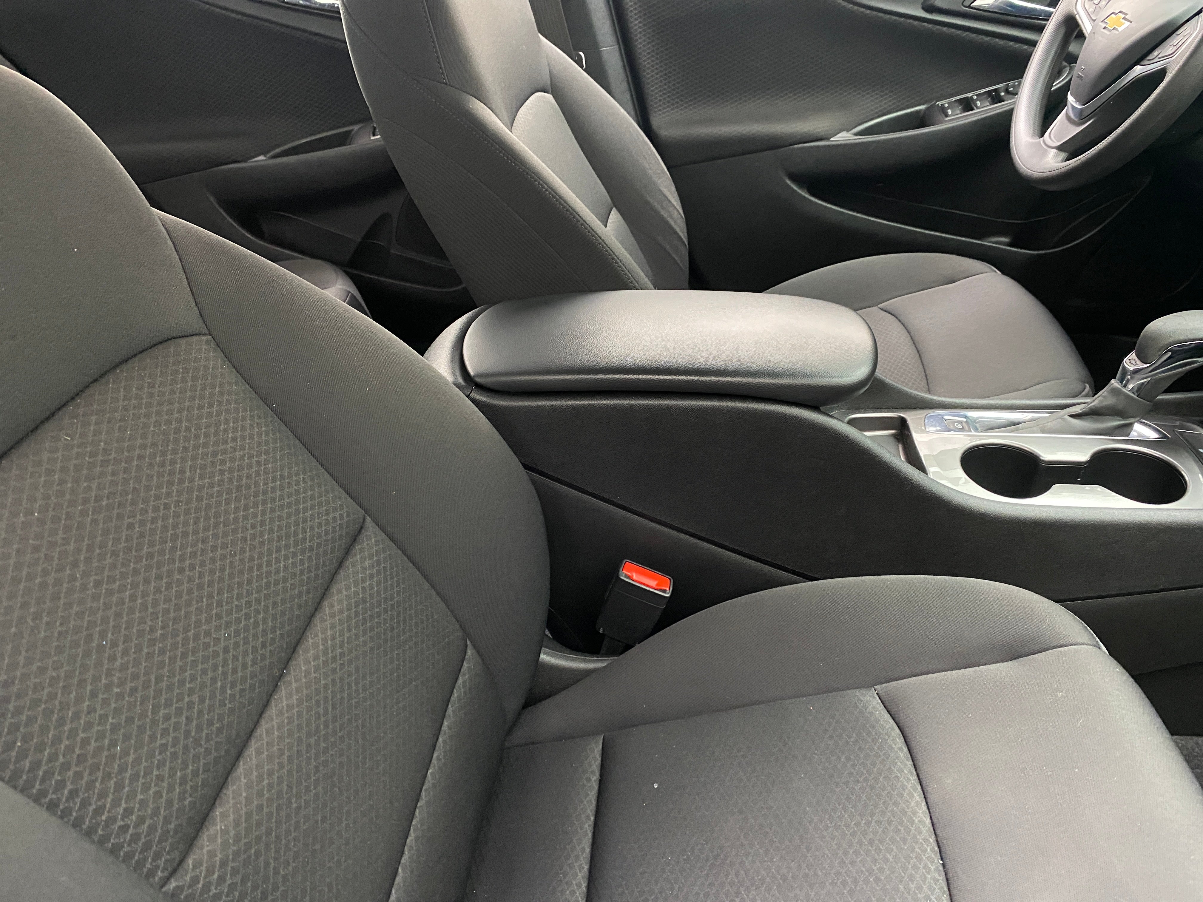 2023 Chevrolet Malibu LS 2