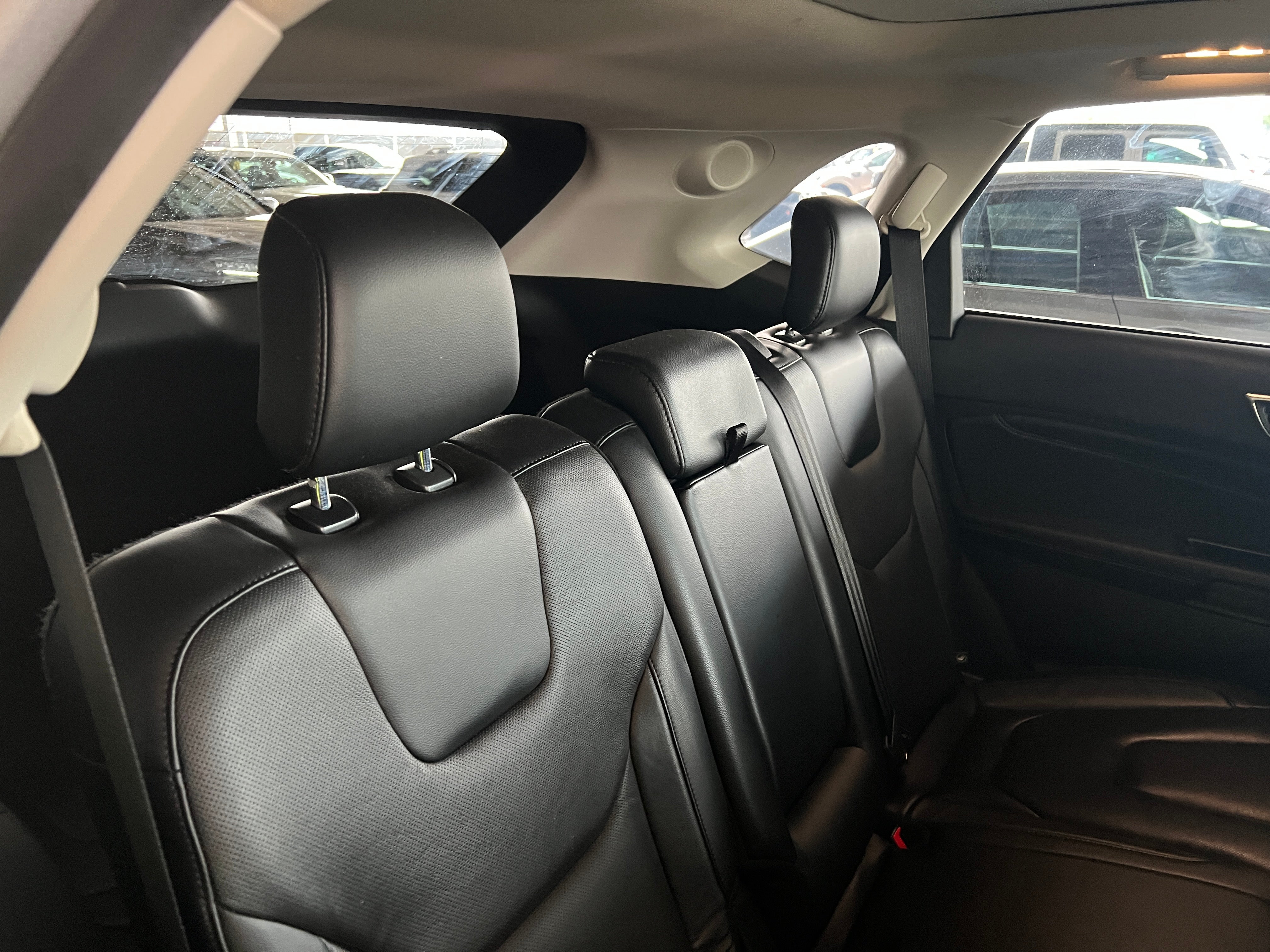 2019 Ford Edge Titanium 5