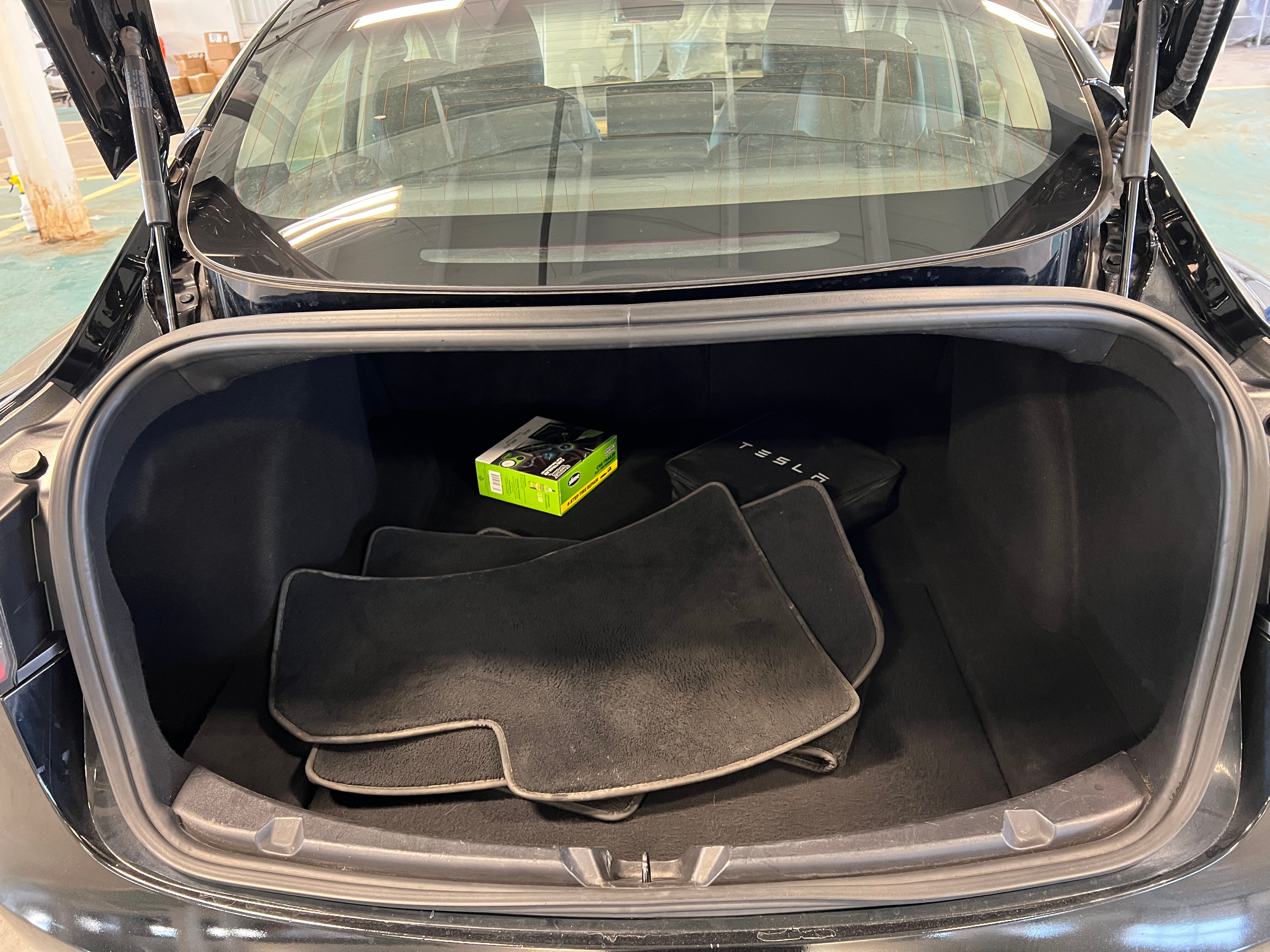 2018 Tesla Model 3 Mid Range 6