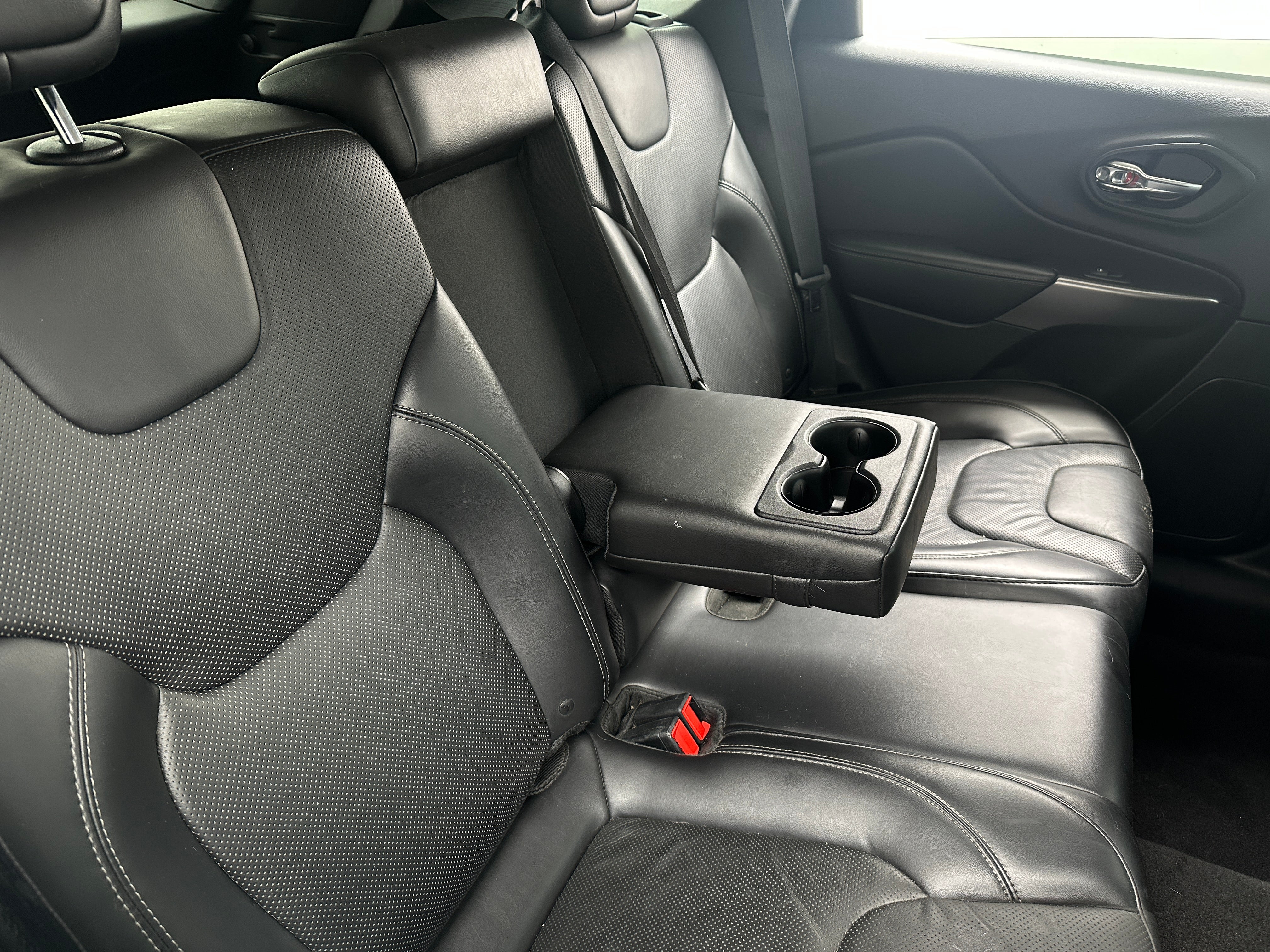 2019 Jeep Cherokee Limited Edition 5