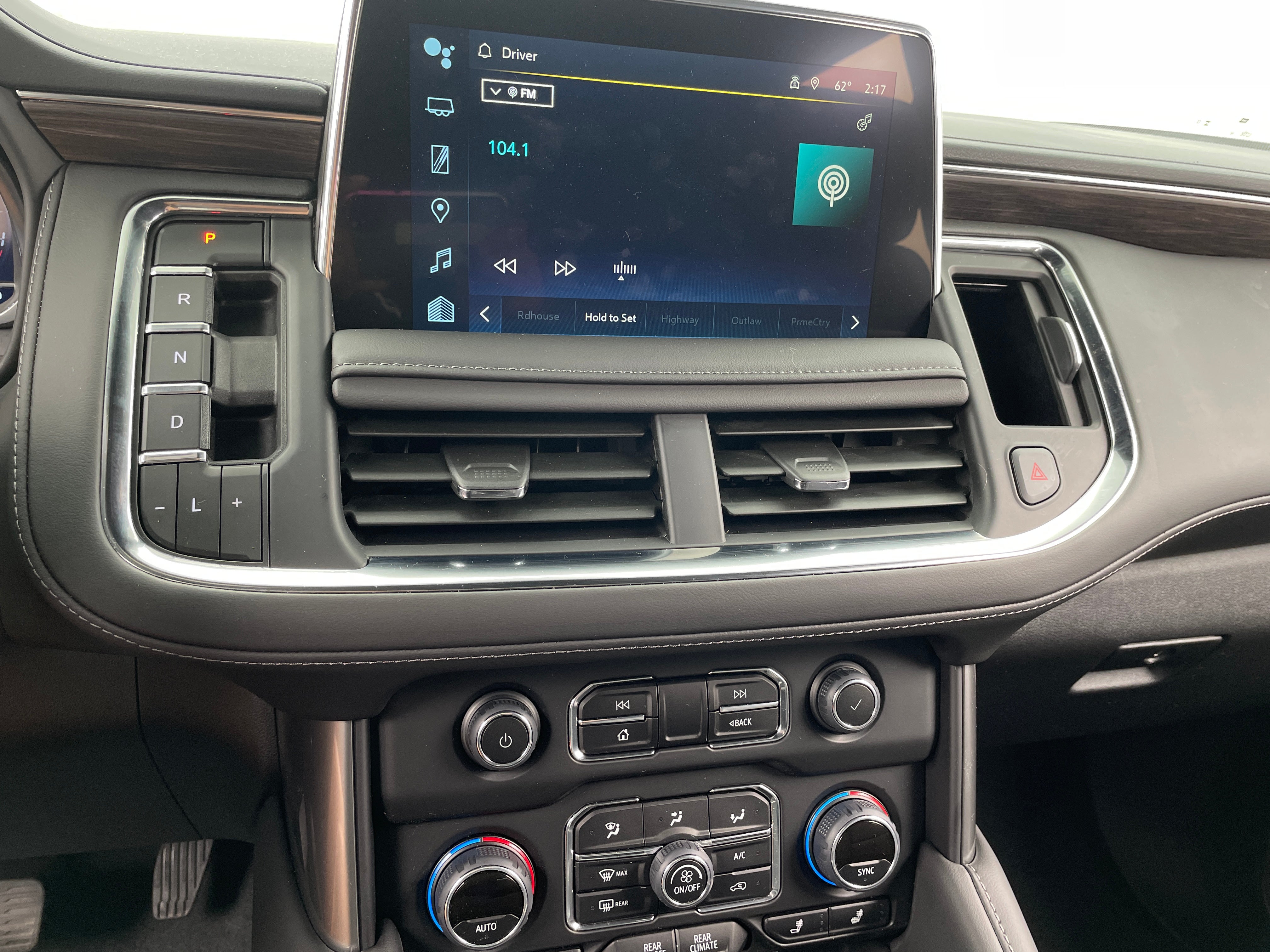 2024 Chevrolet Tahoe LT 3