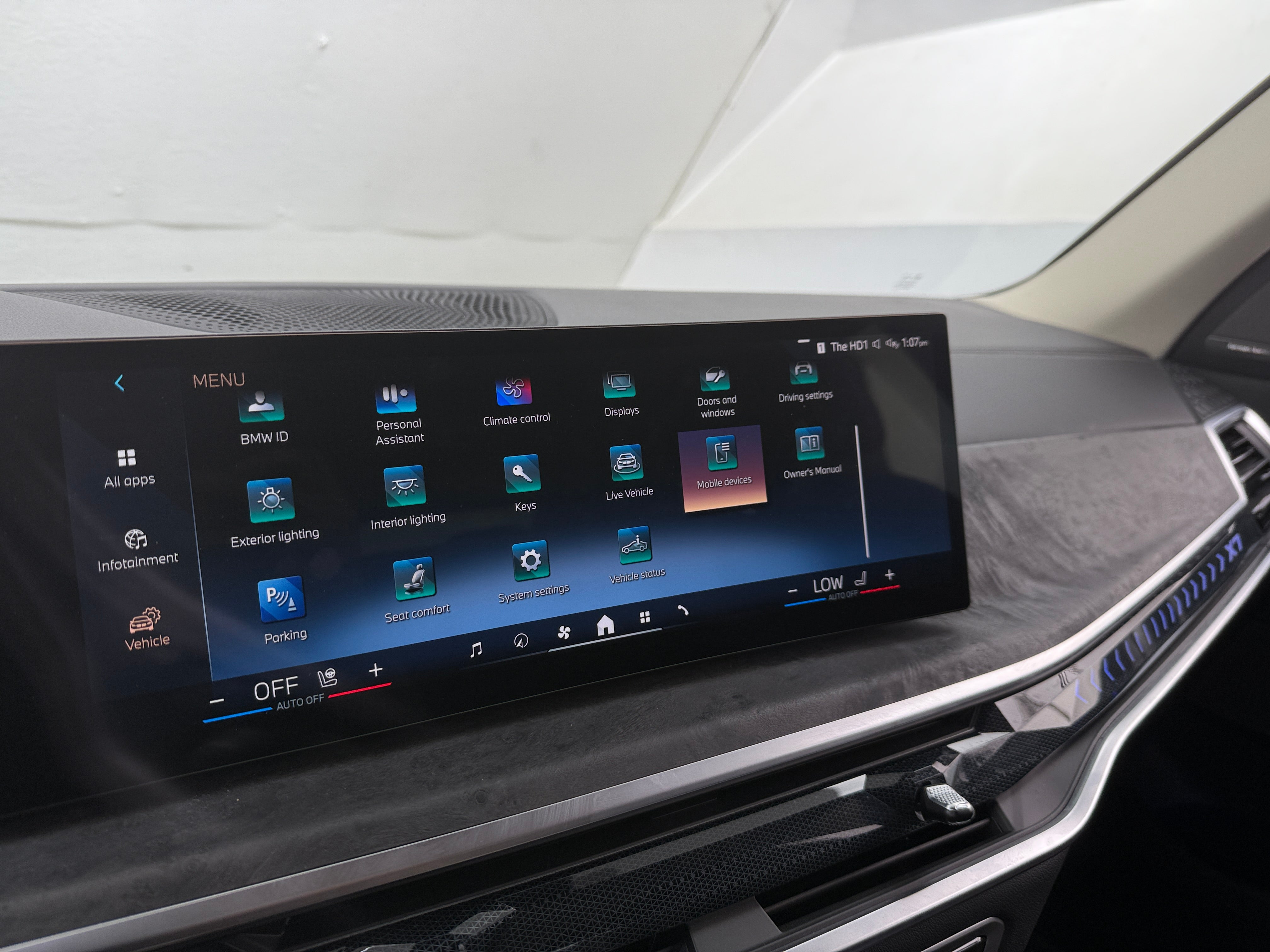 2024 BMW X7 xDrive40i 4