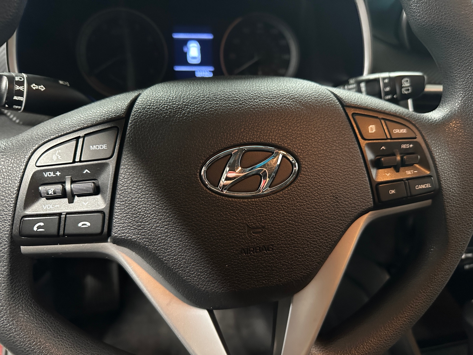 Thumbnail: 2020 Hyundai Tucson - 5