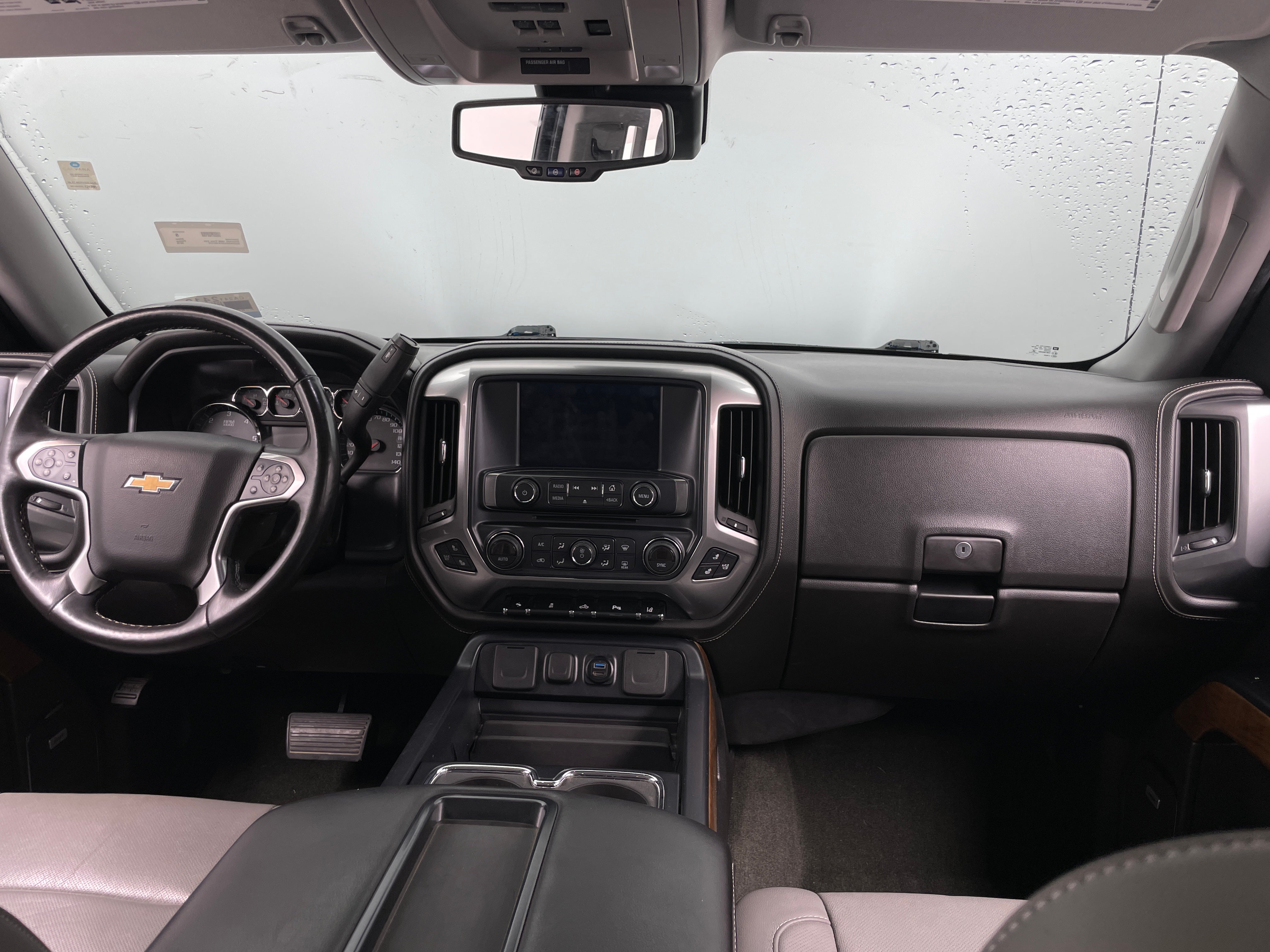 2015 Chevrolet Silverado 1500 LTZ 2