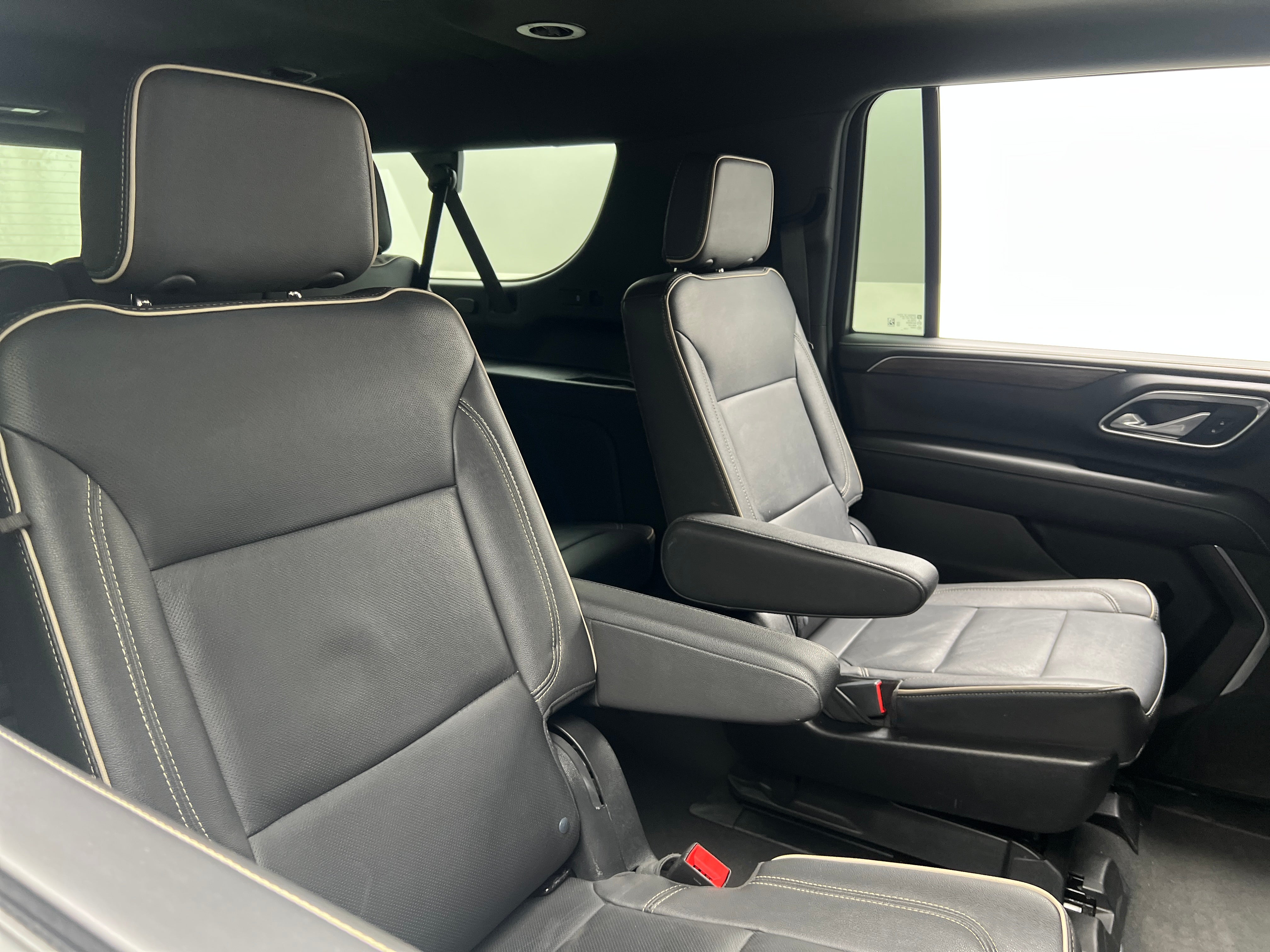 2023 Chevrolet Suburban Premier 5