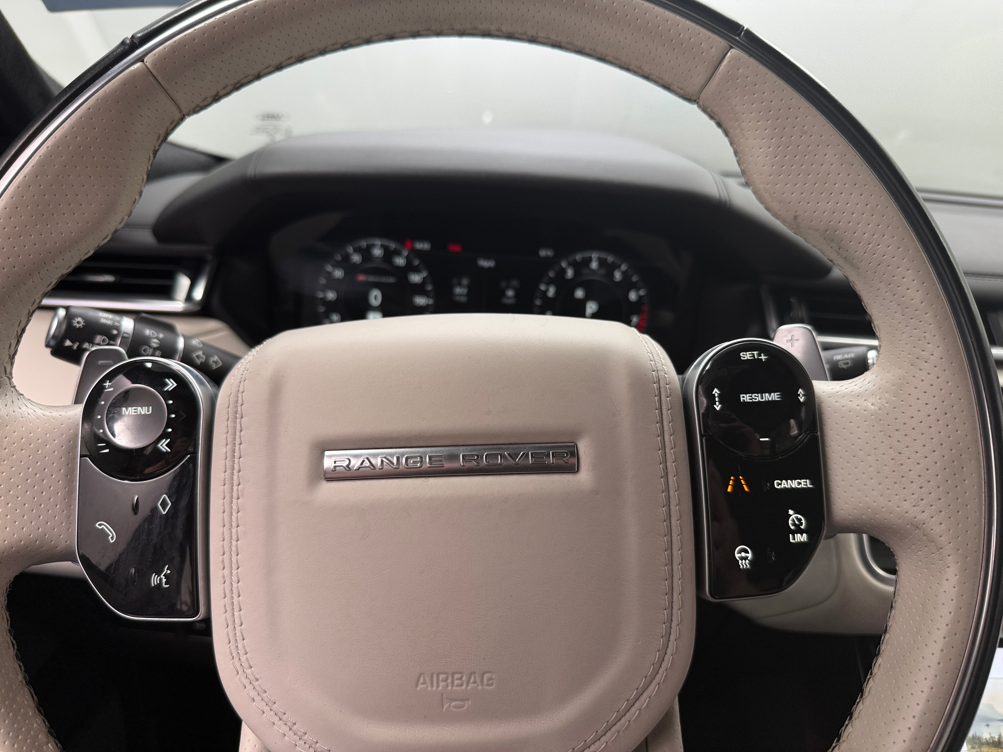 2018 Land Rover Range Rover Velar R-Dynamic HSE 4