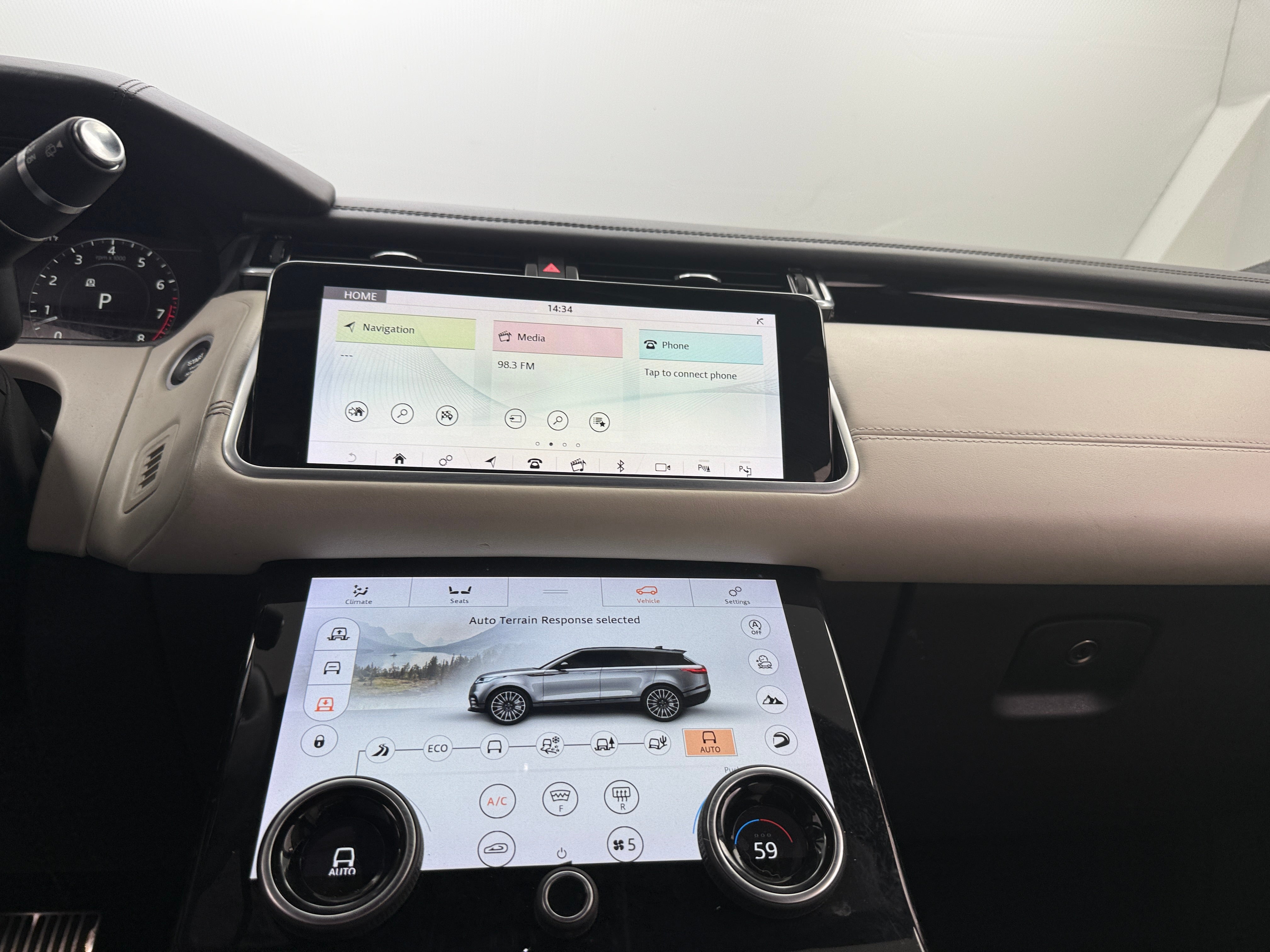 2018 Land Rover Range Rover Velar R-Dynamic HSE 3