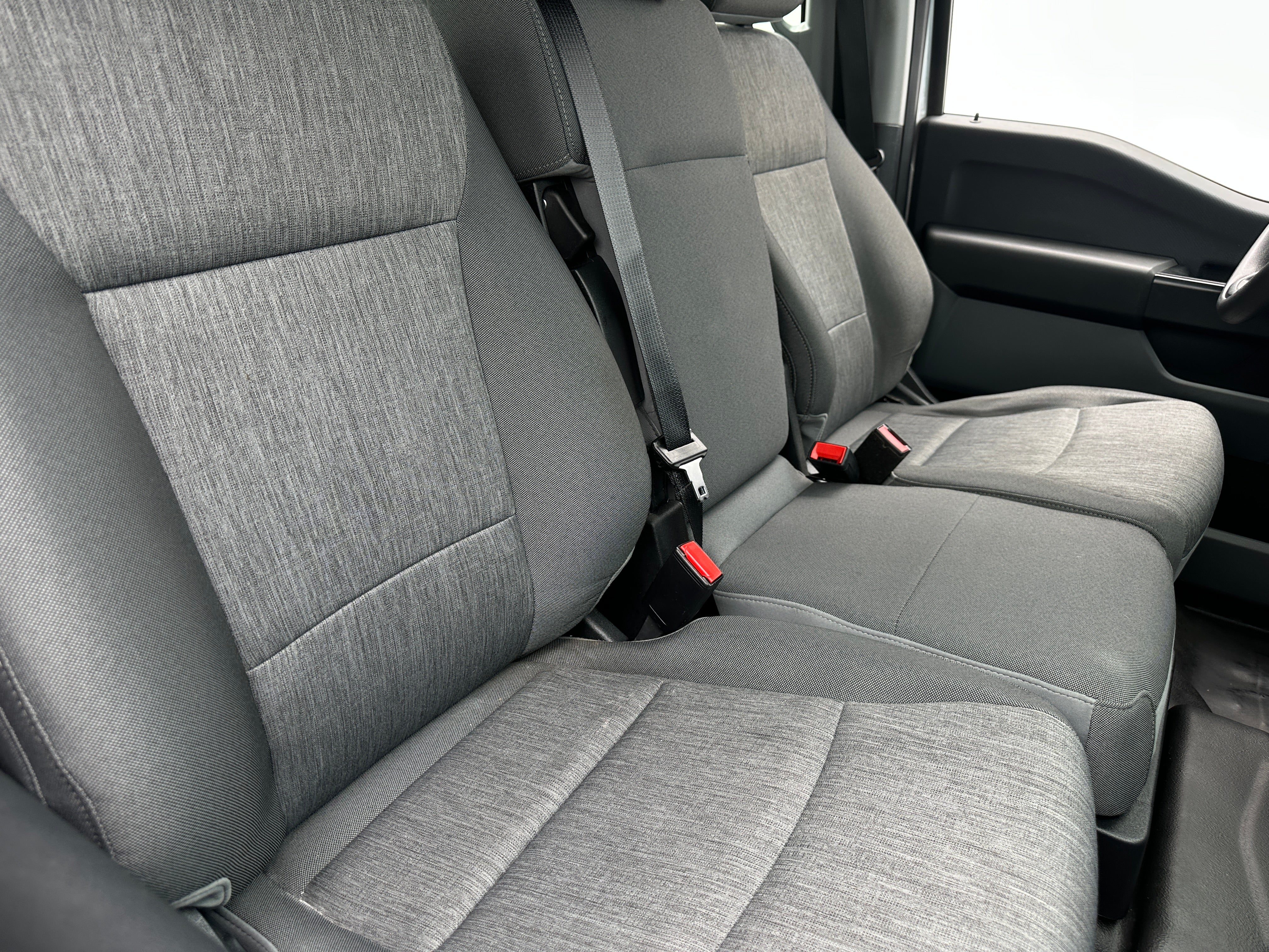 2022 Ford Econoline E-150 2