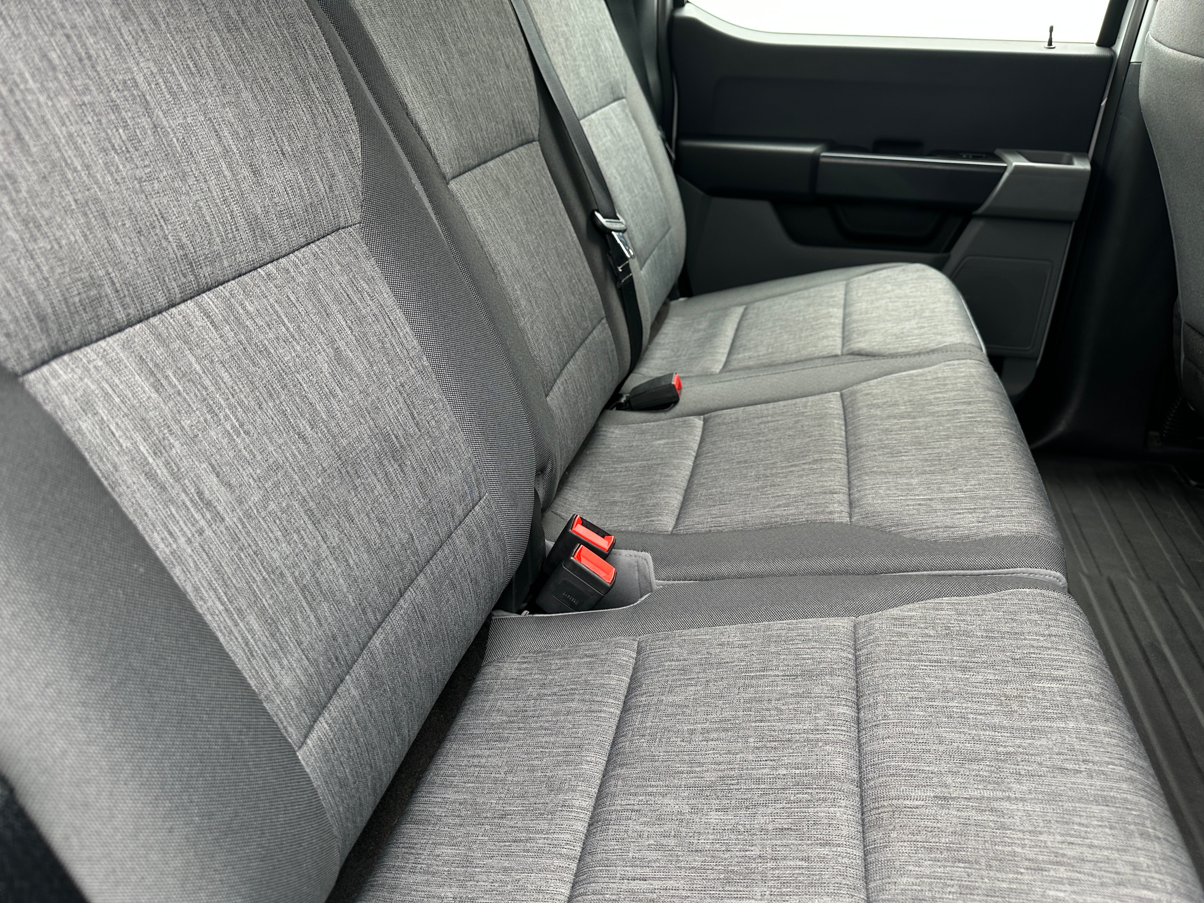 2022 Ford Econoline E-150 6