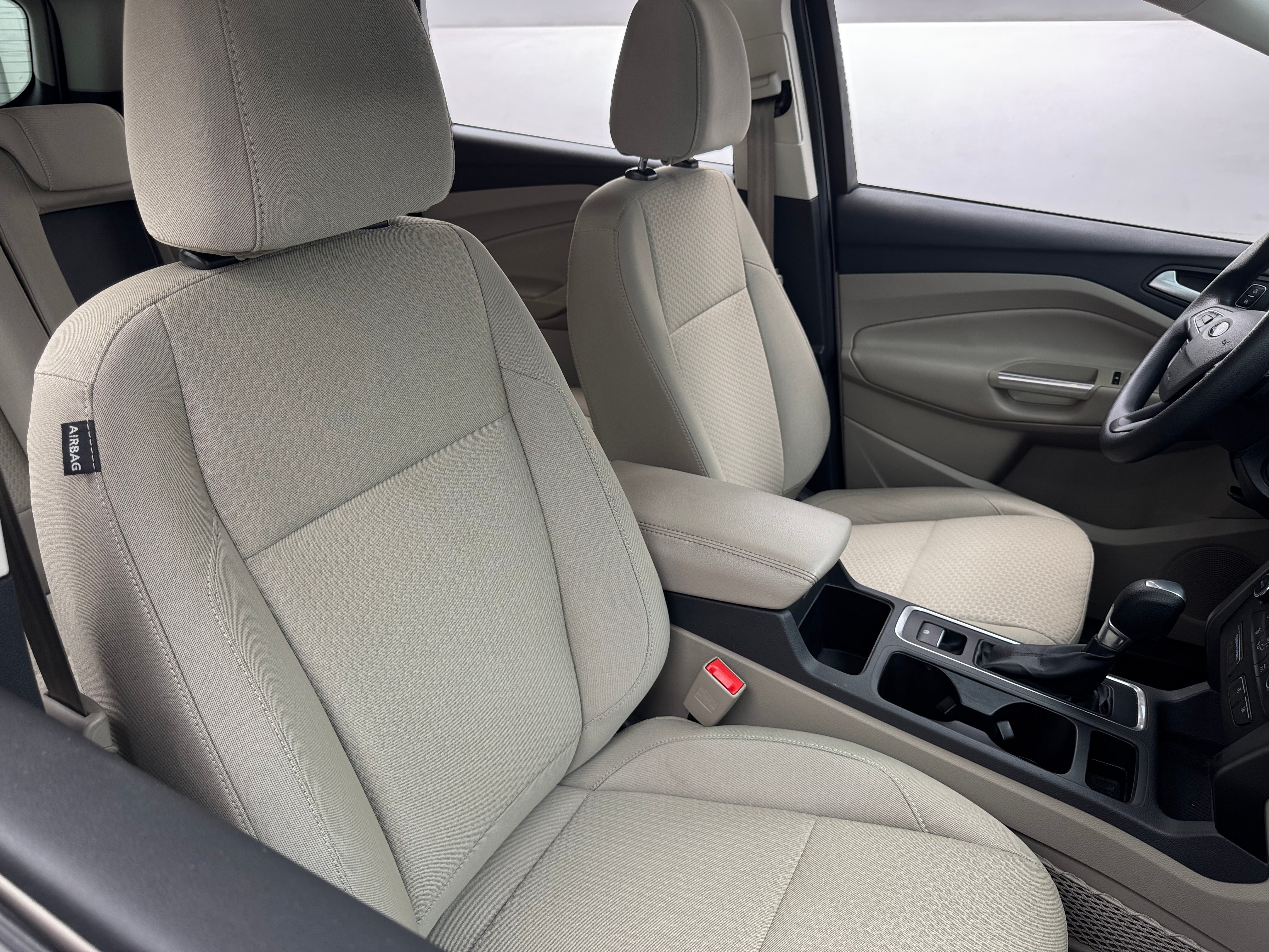 2017 Ford Escape SE 2