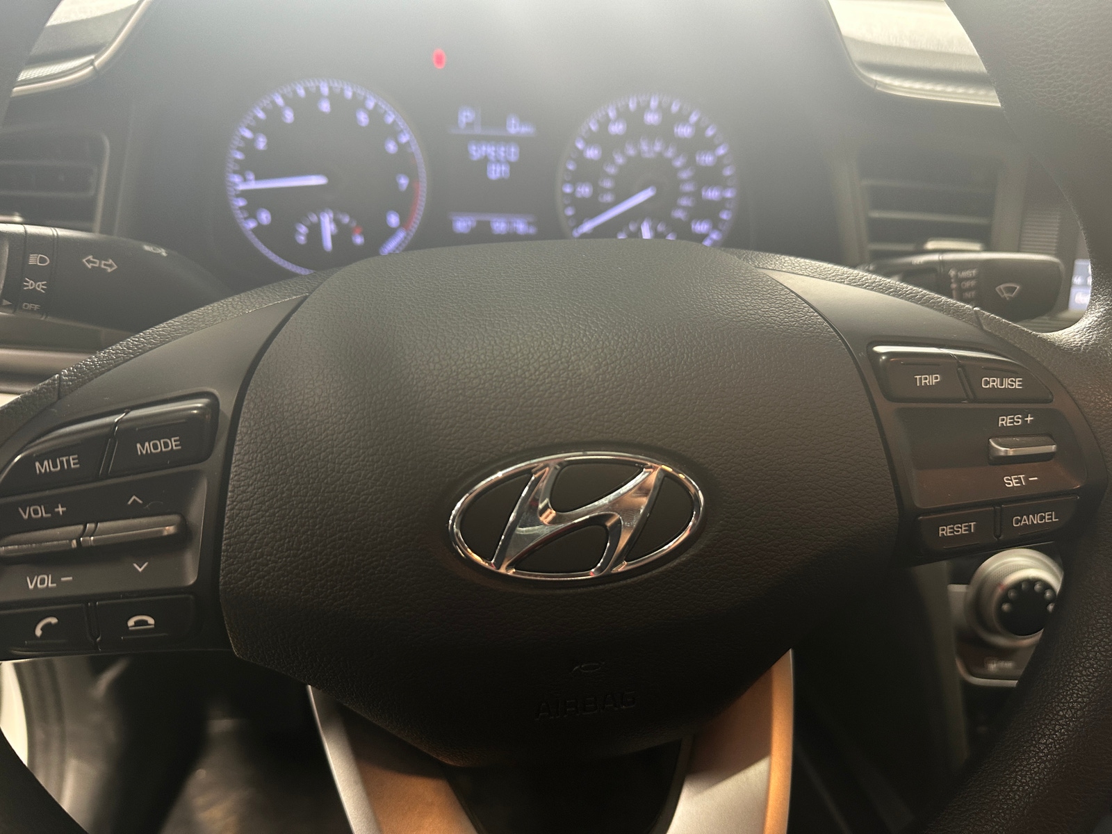 Thumbnail: 2019 Hyundai Elantra - 5
