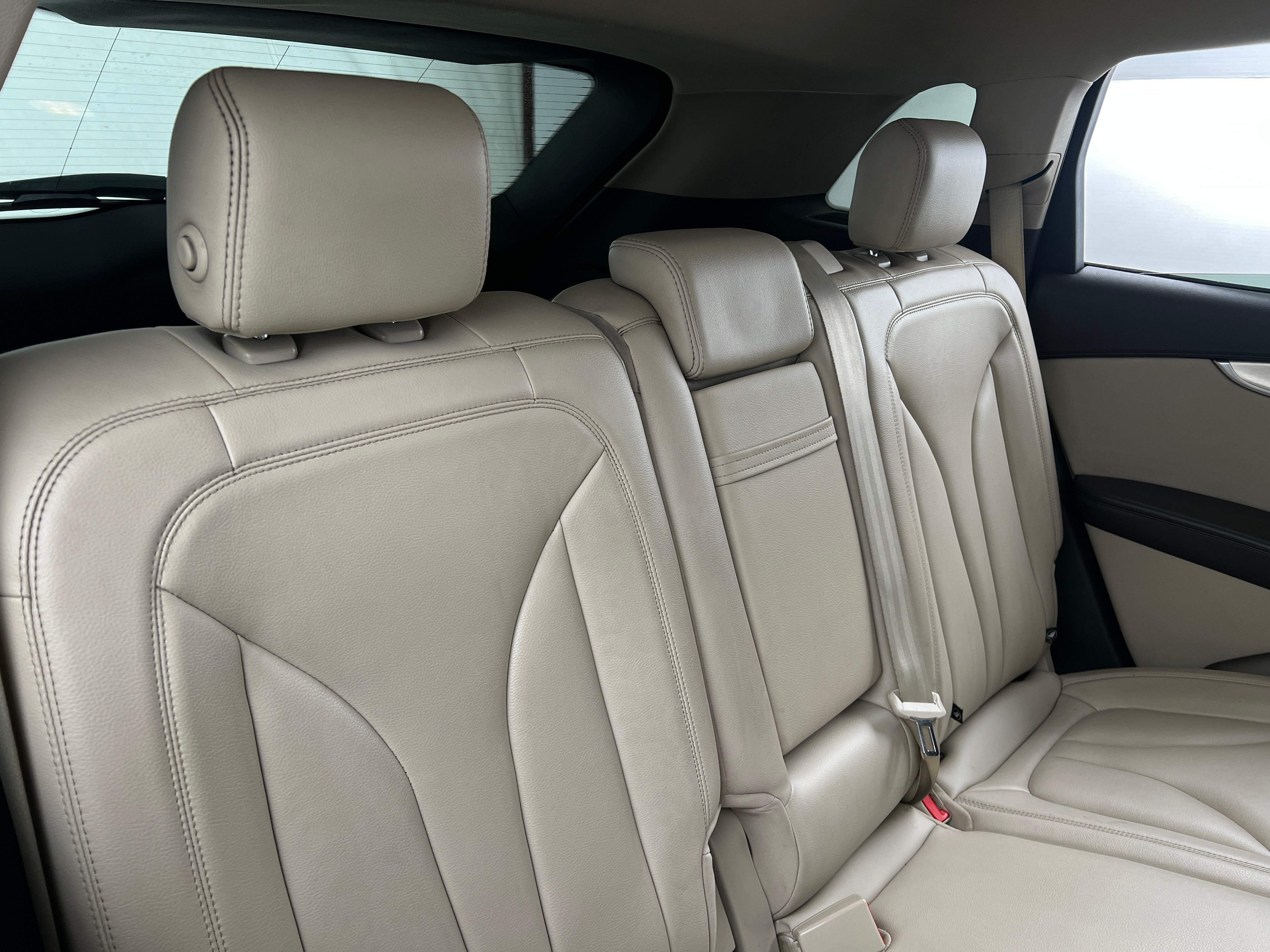 2019 Lincoln Nautilus  5
