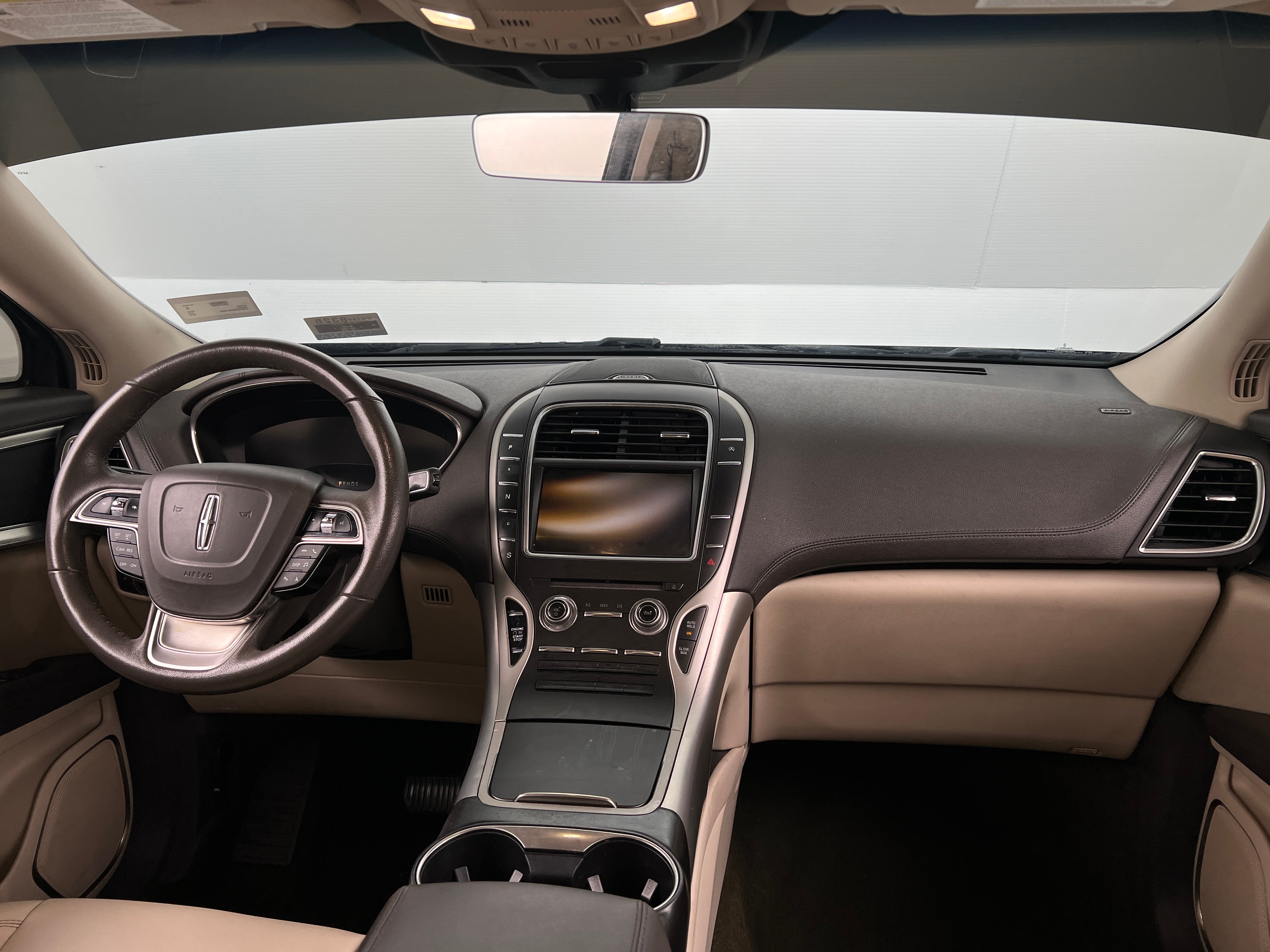 2019 Lincoln Nautilus  2