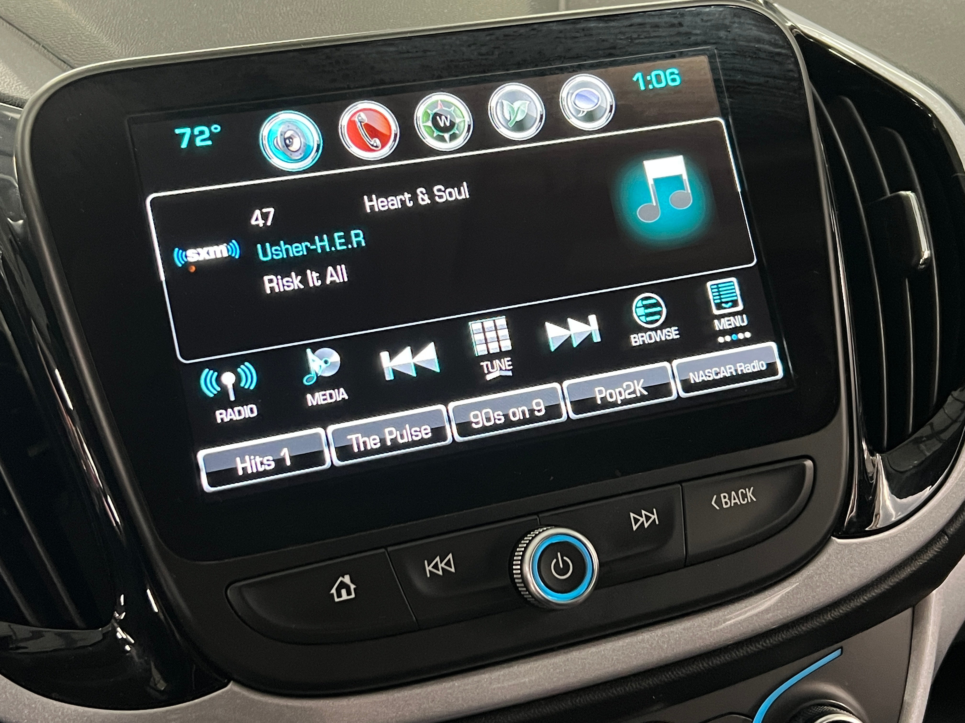 2018 Chevrolet Volt LT 3