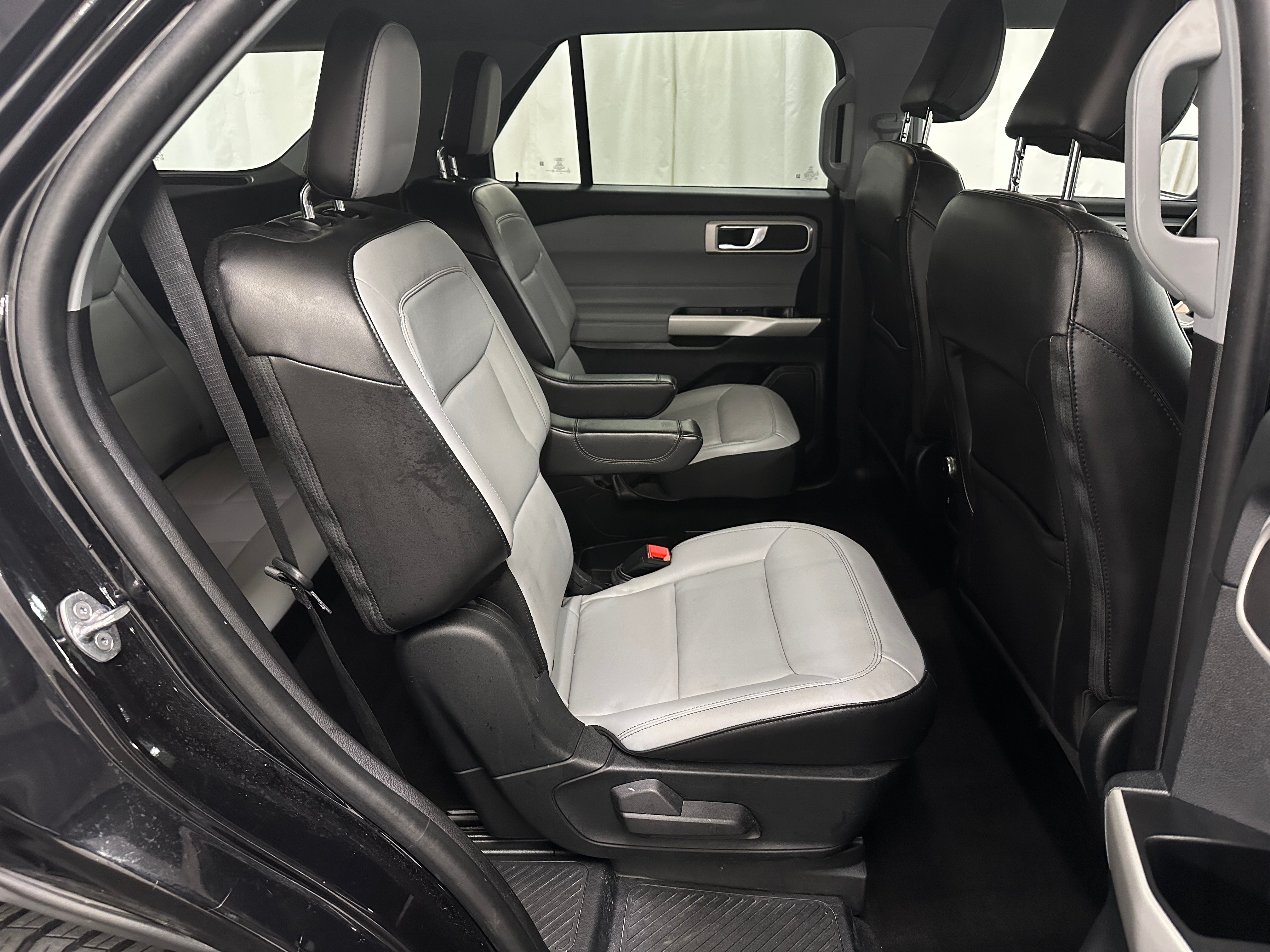 2021 Ford Explorer XLT 6