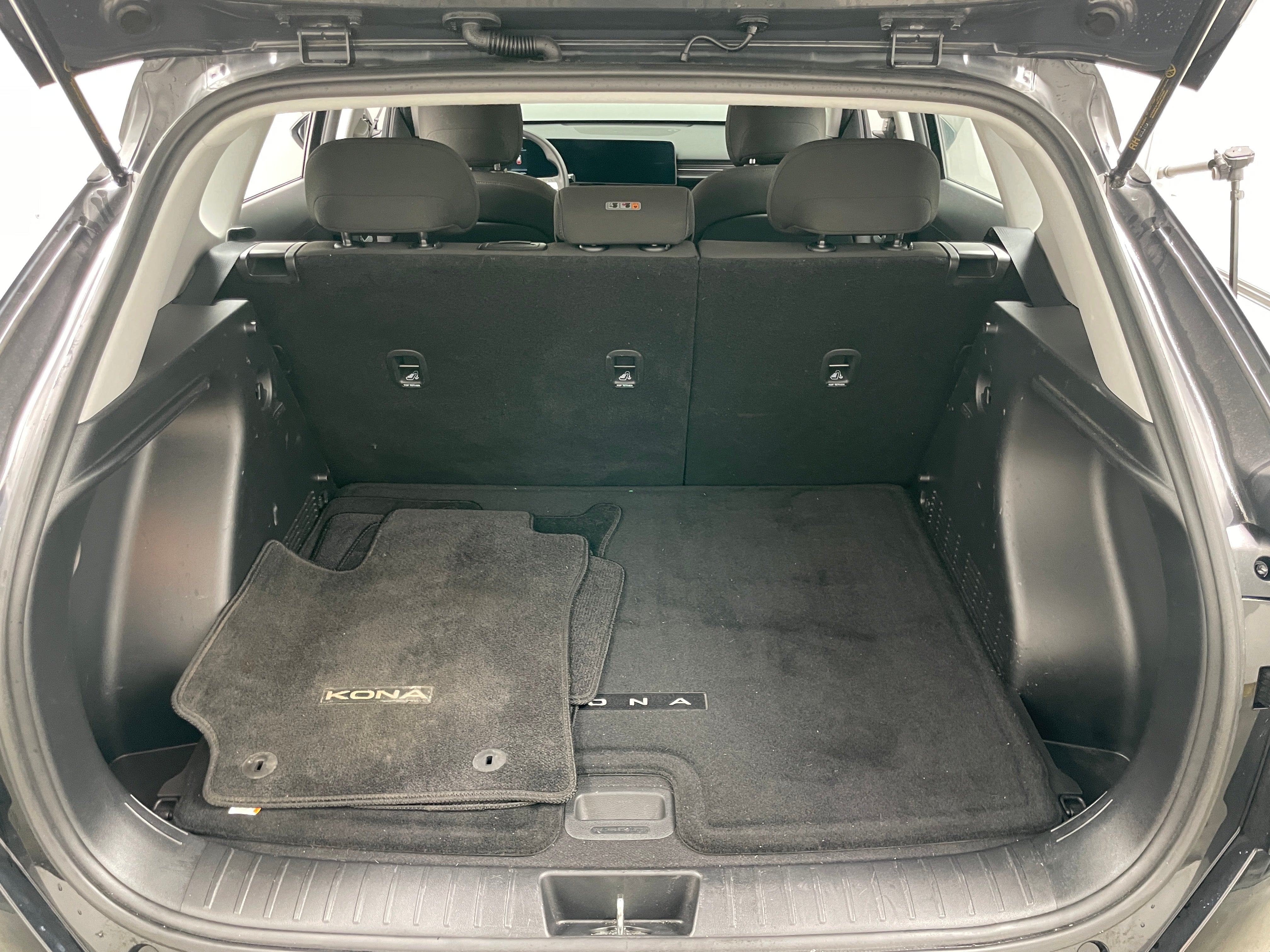 2024 Hyundai Kona SE 7