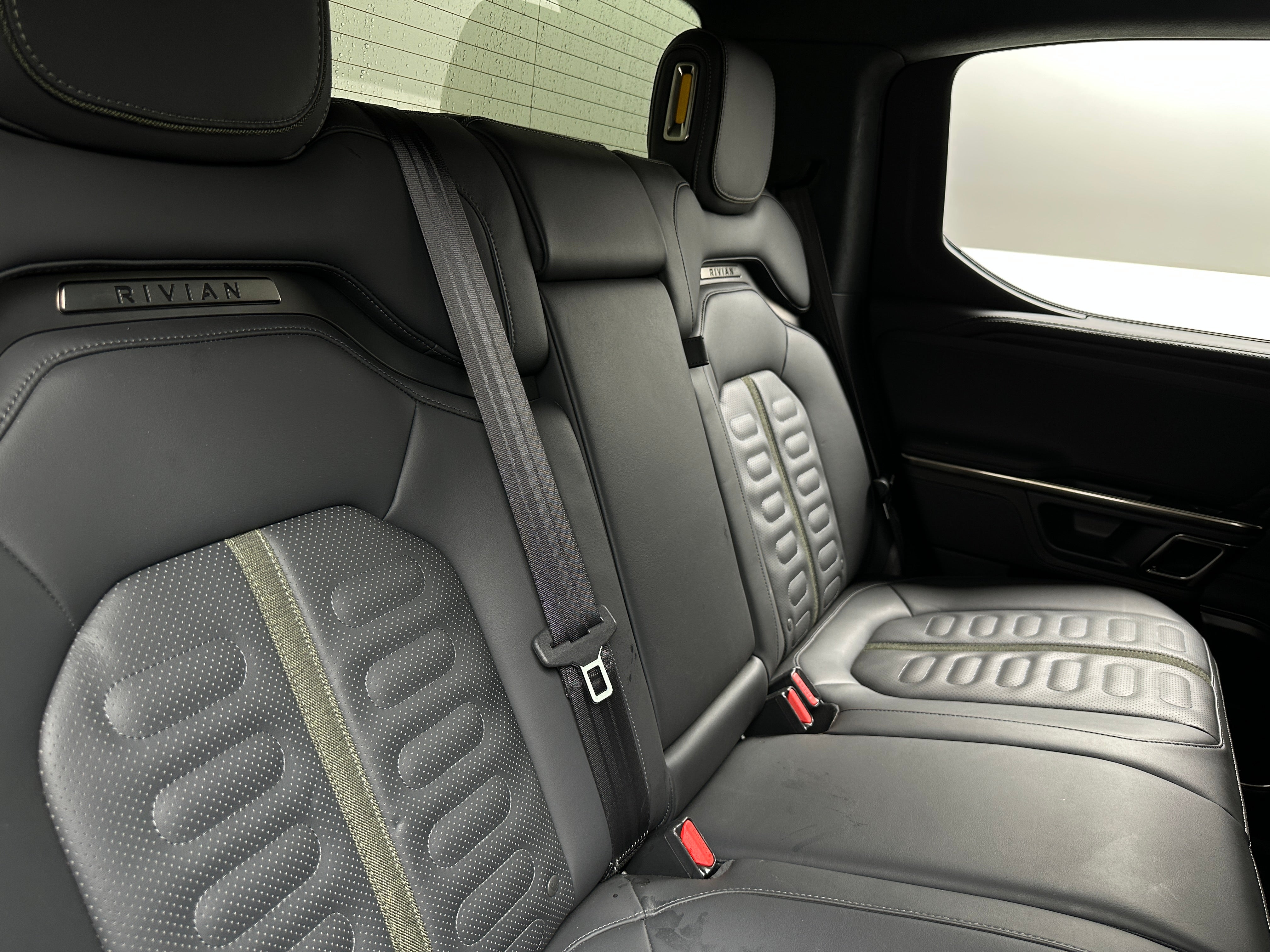 2022 Rivian R1T Adventure 5