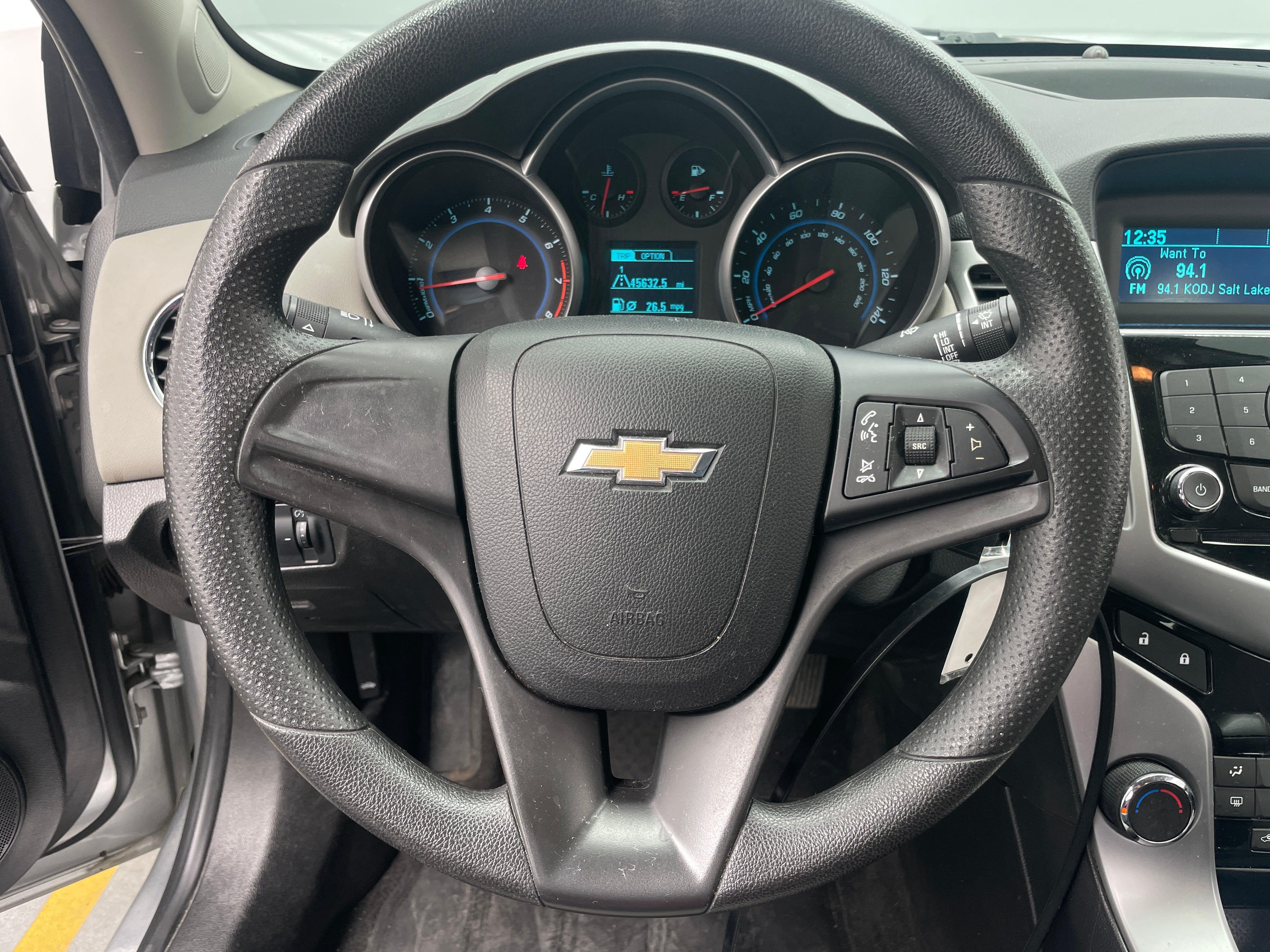 2014 Chevrolet Cruze LS 5
