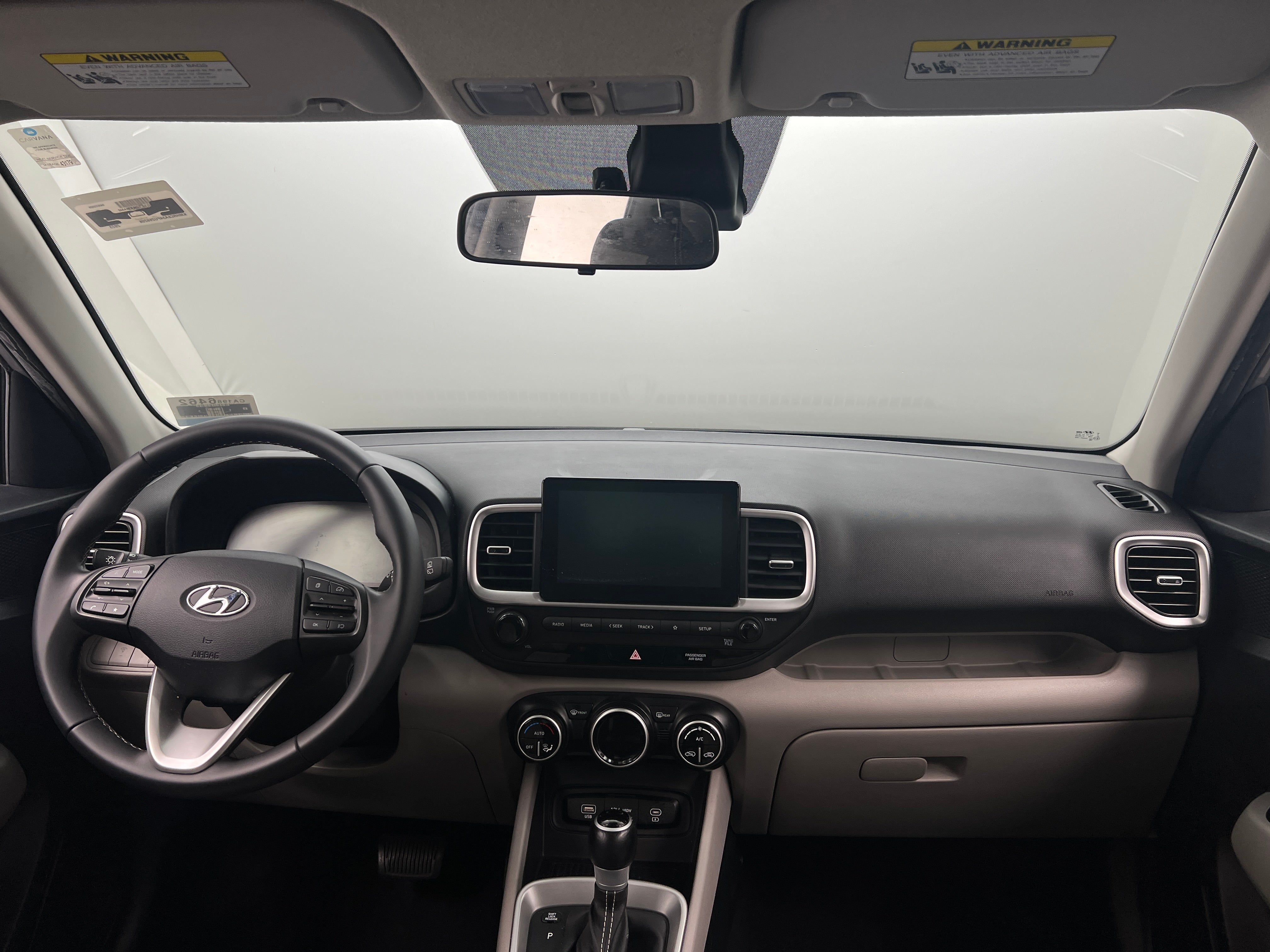 2023 Hyundai Venue SEL 3