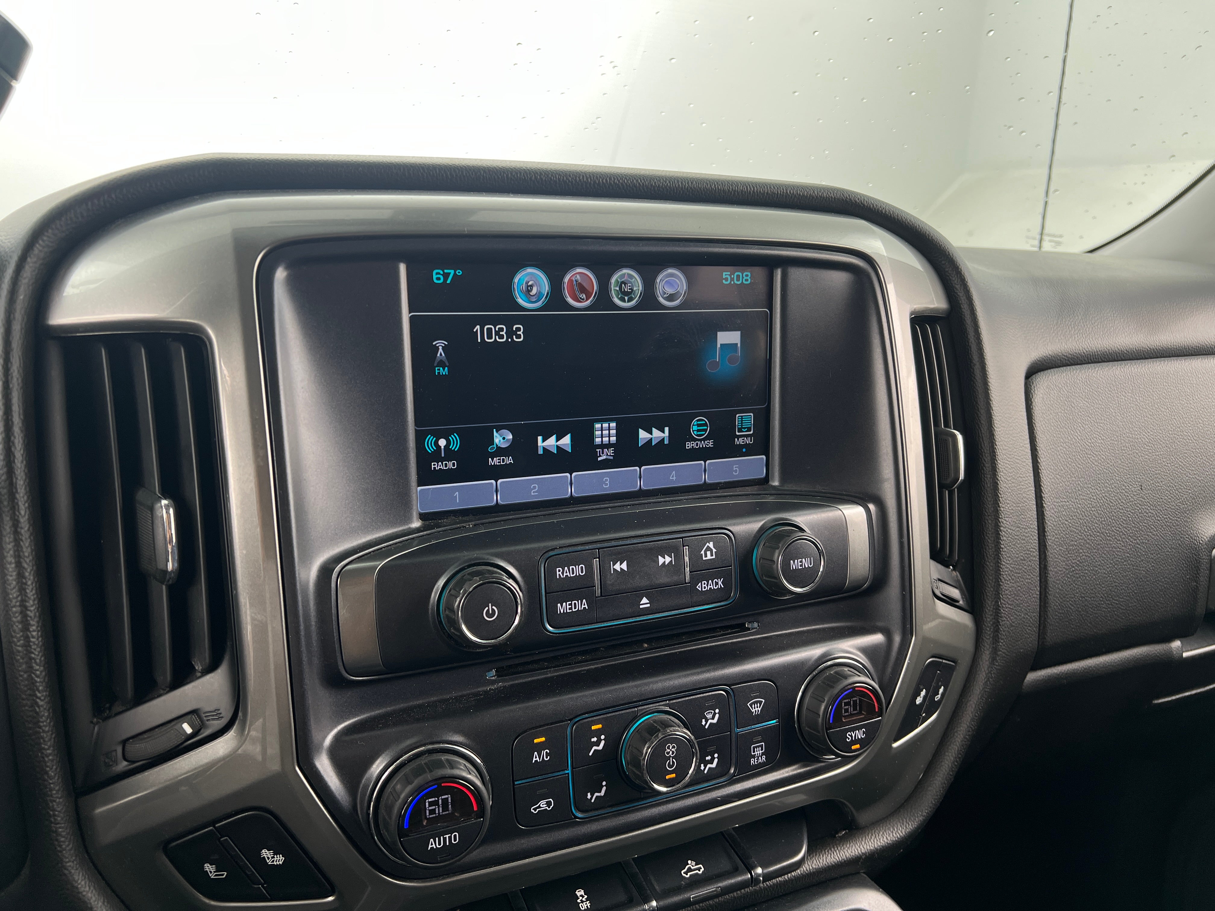 2018 Chevrolet Silverado 1500 LT 4