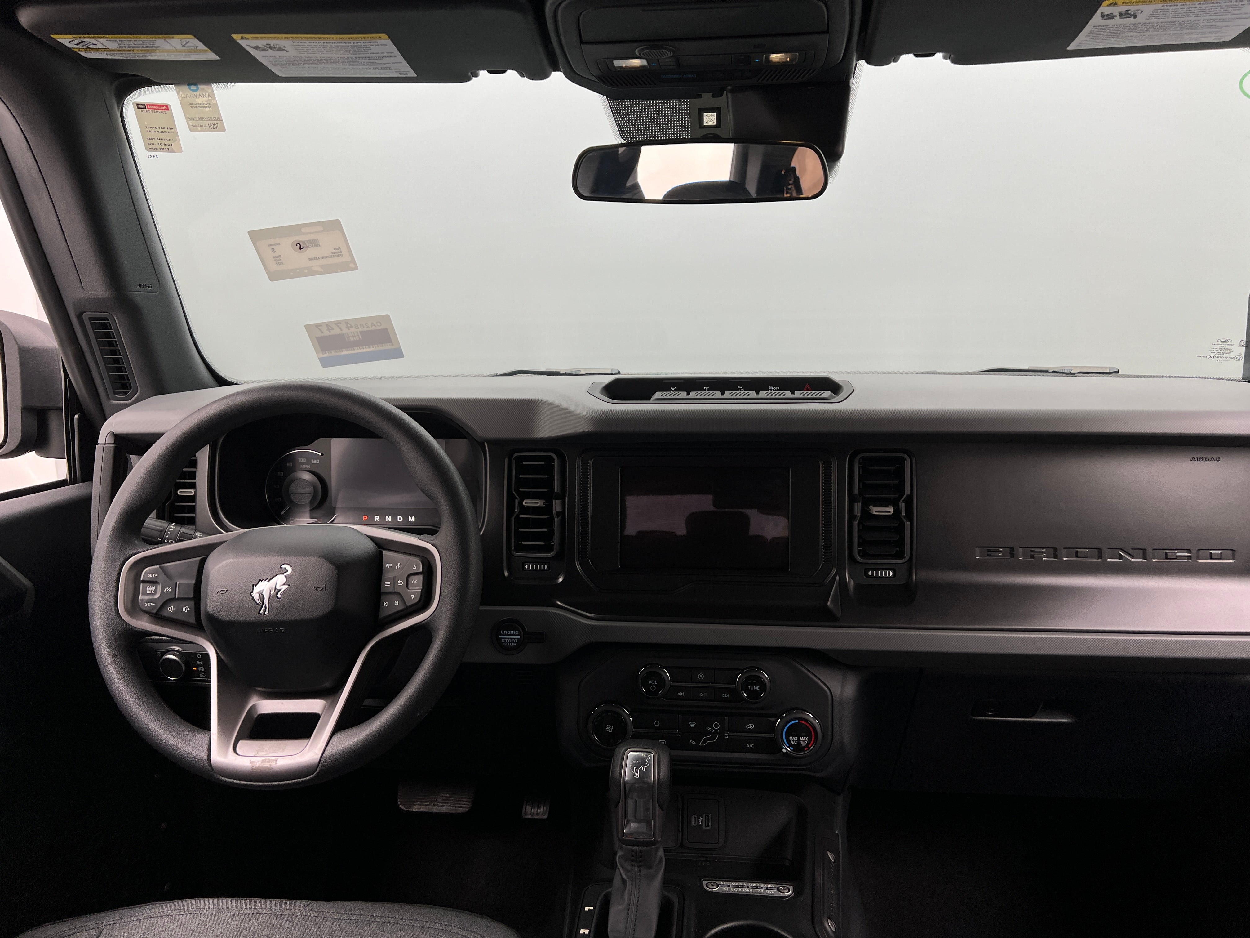 2022 Ford Bronco Base 3